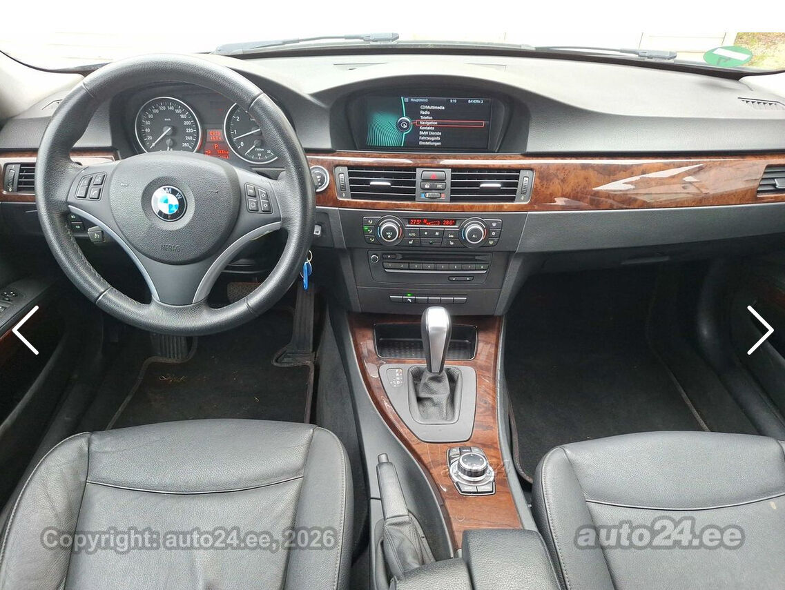 BMW 3 Series 2009 — фото 17