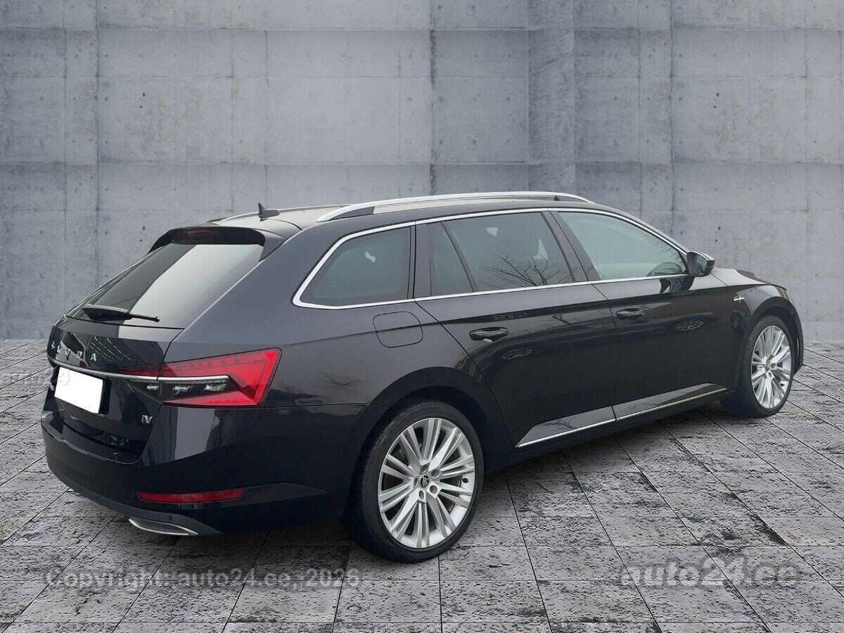 Skoda Superb 2022, kuva 2/10