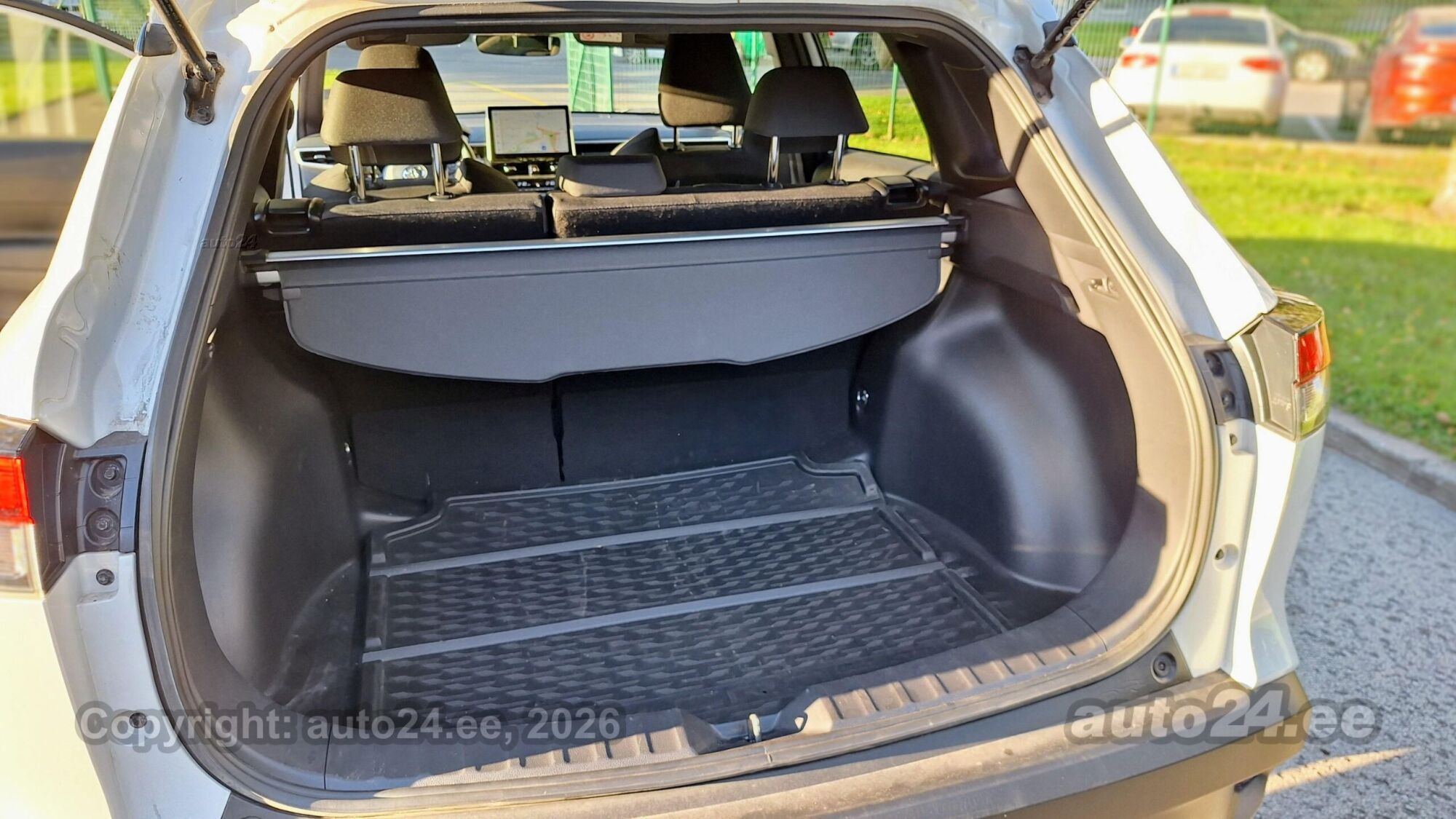 Toyota Corolla Cross - 8