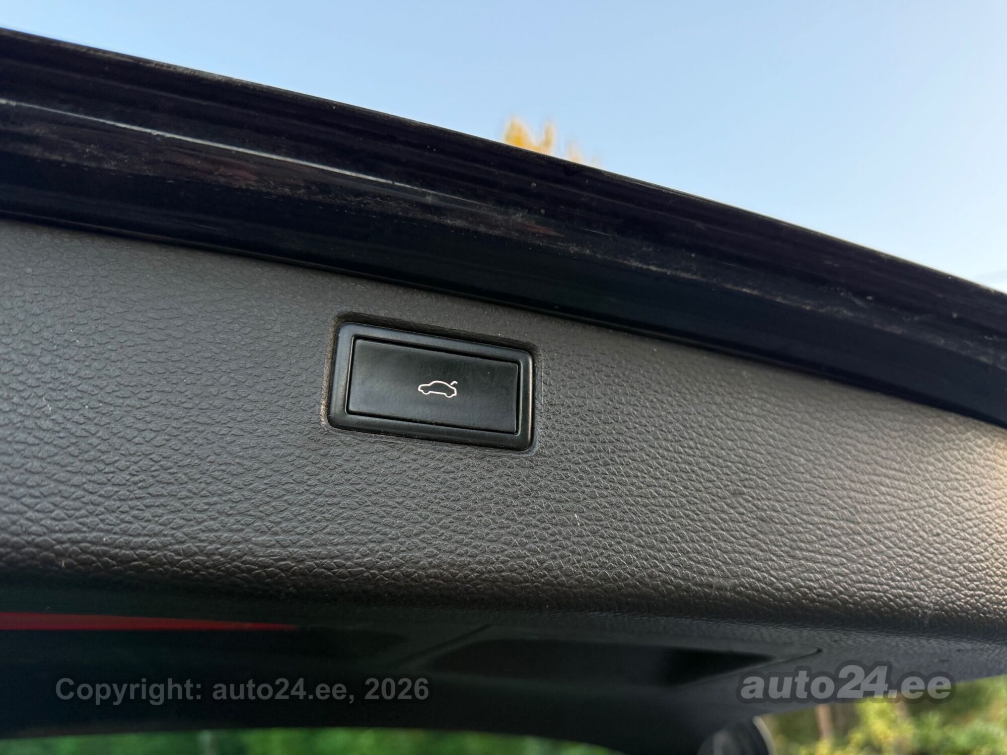 Volkswagen Passat 2013 — photo 12