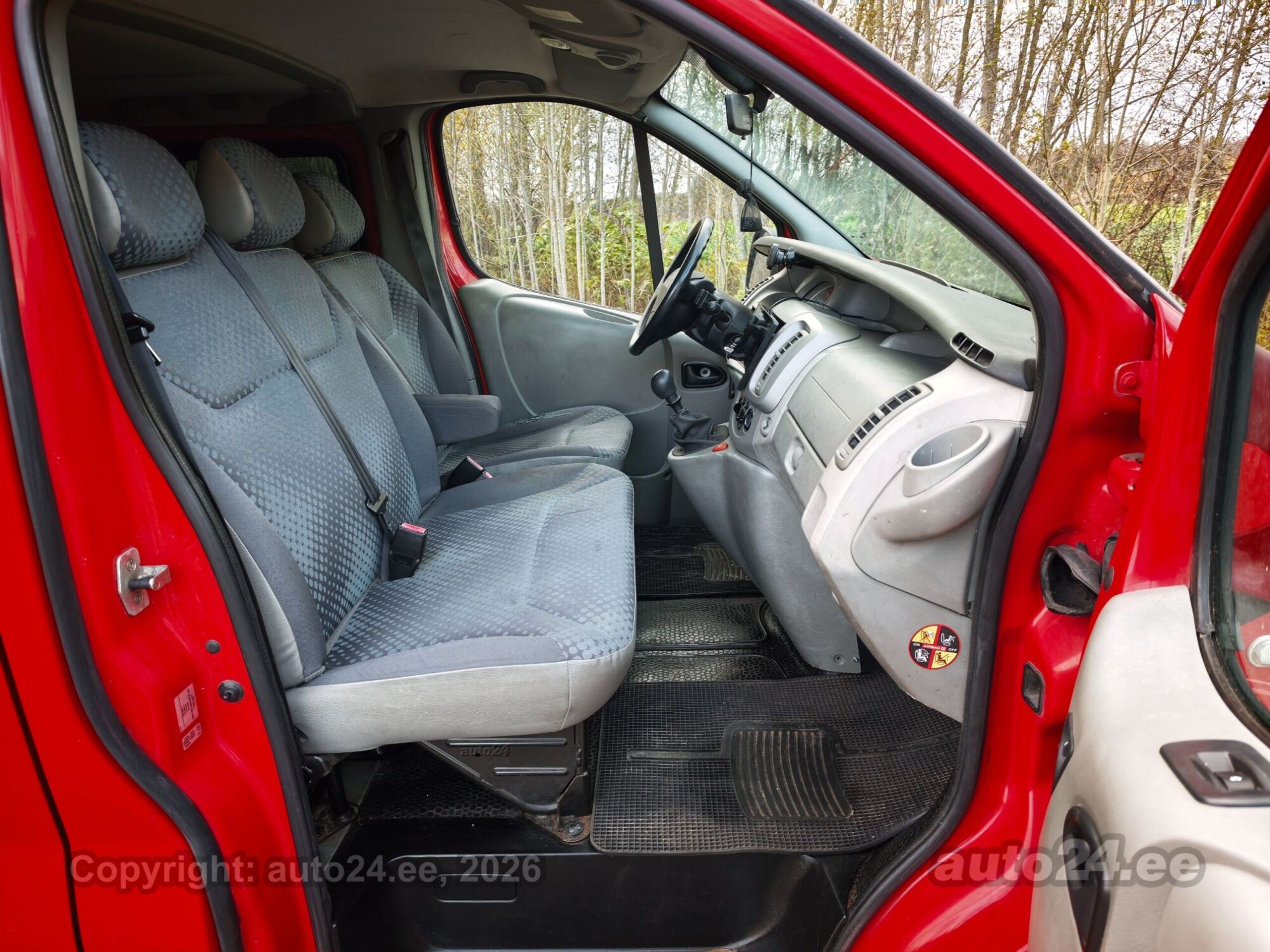 Renault Trafic 2007 — photo 12