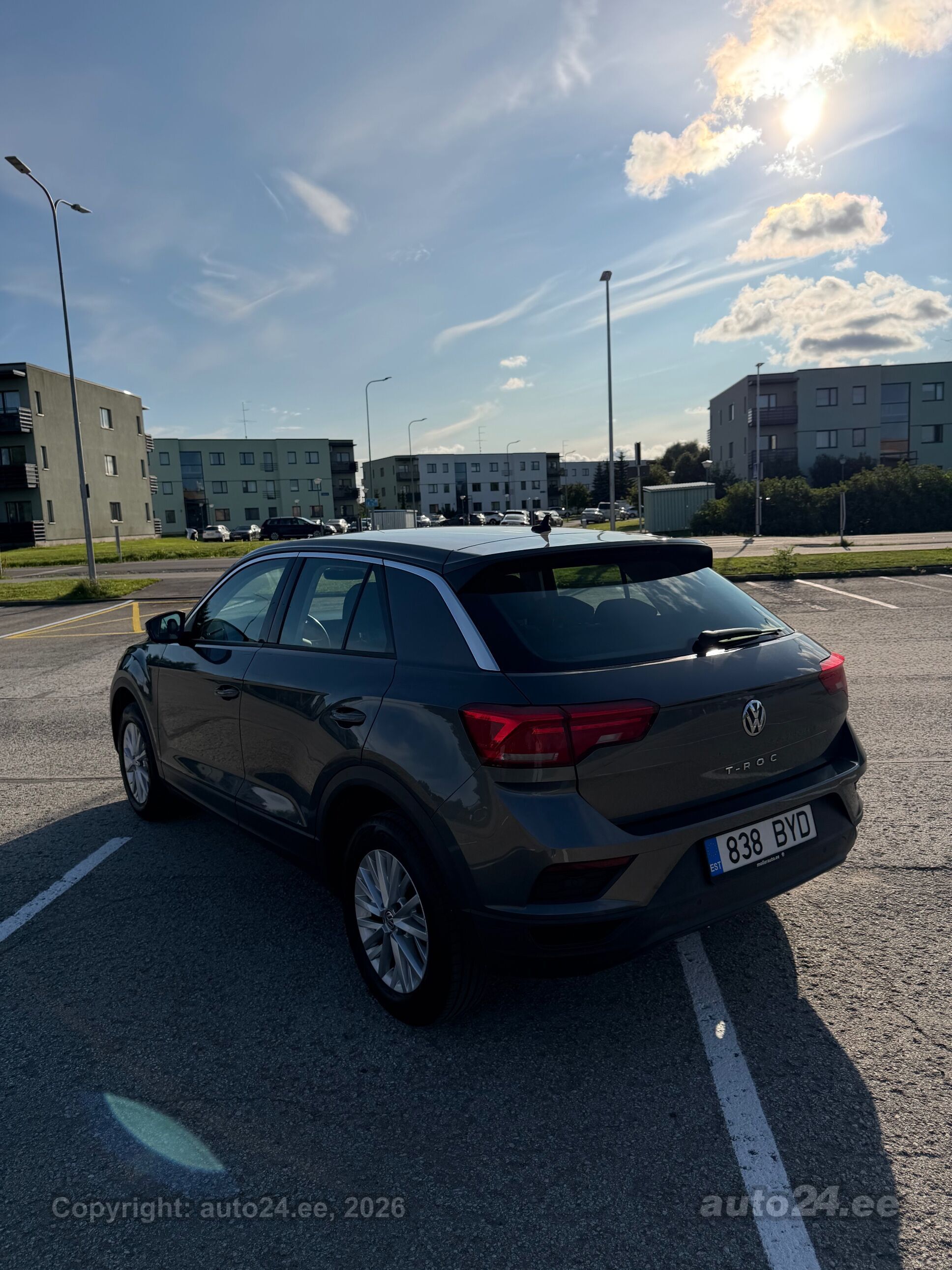 Volkswagen T-Roc 1.0 85kW 2018, photo 3/8