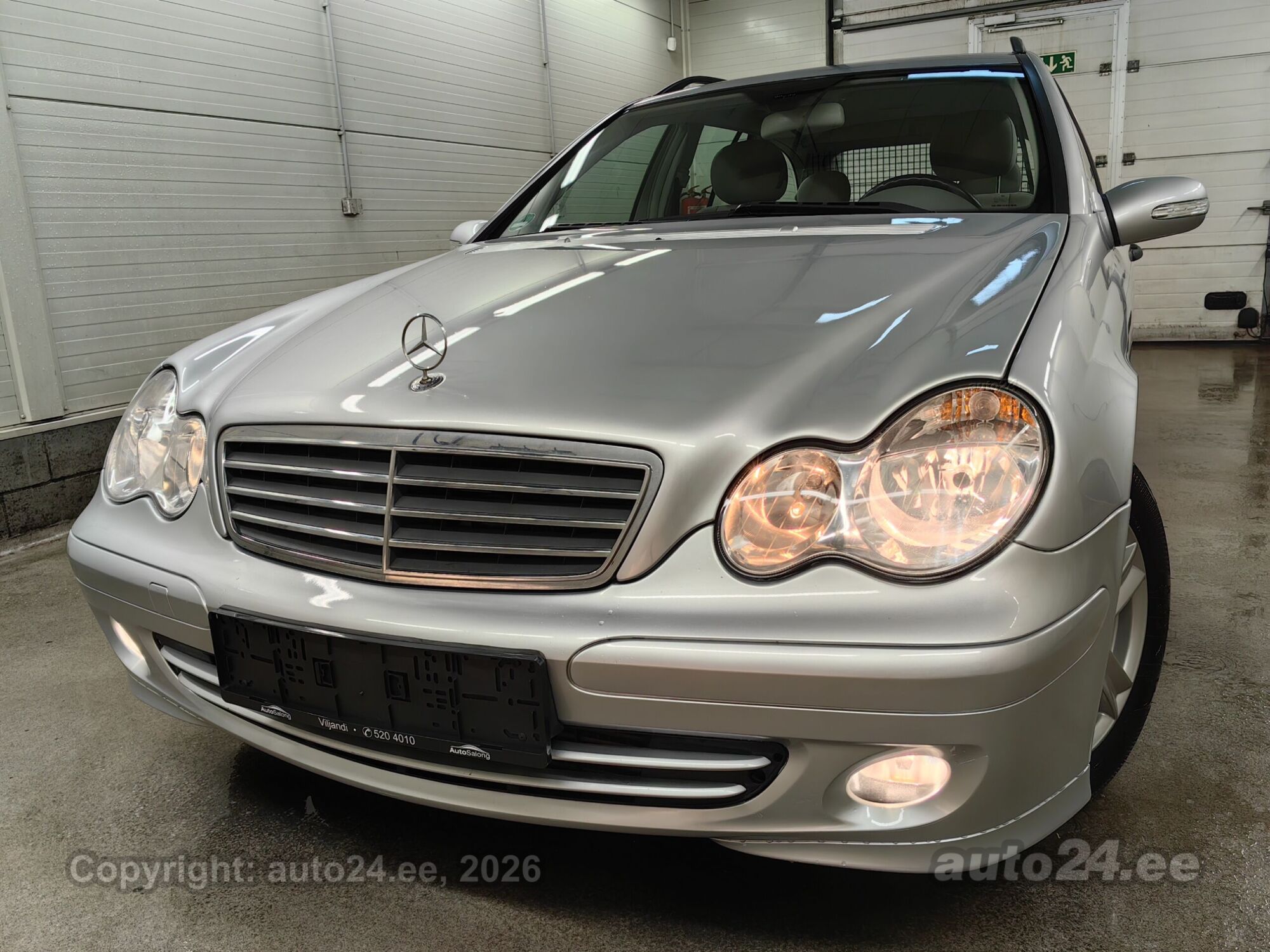 Mercedes-Benz C-Class 2005 — engine 90 kW