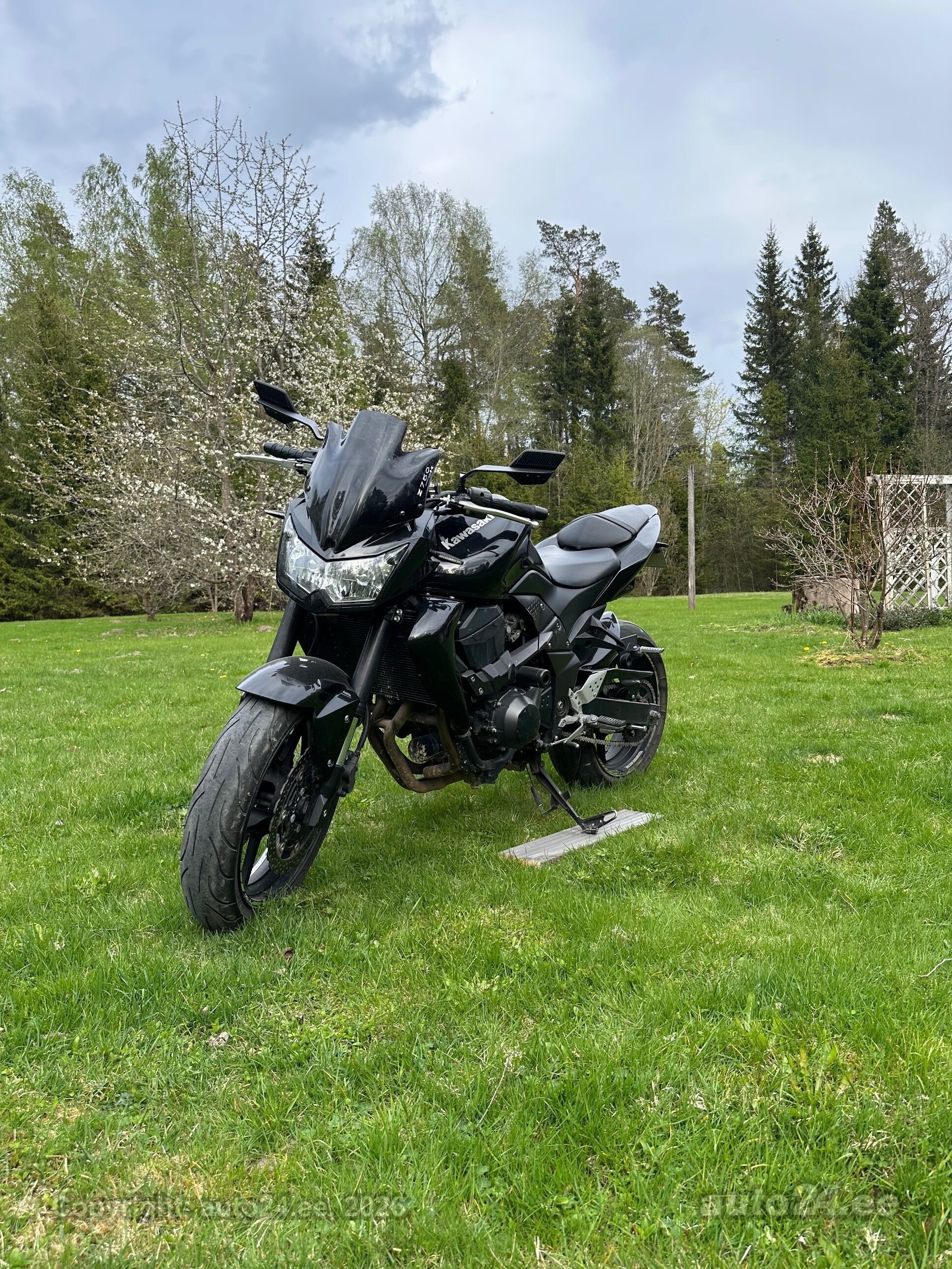 Kawasaki Z 750 78kW - auto24.ee