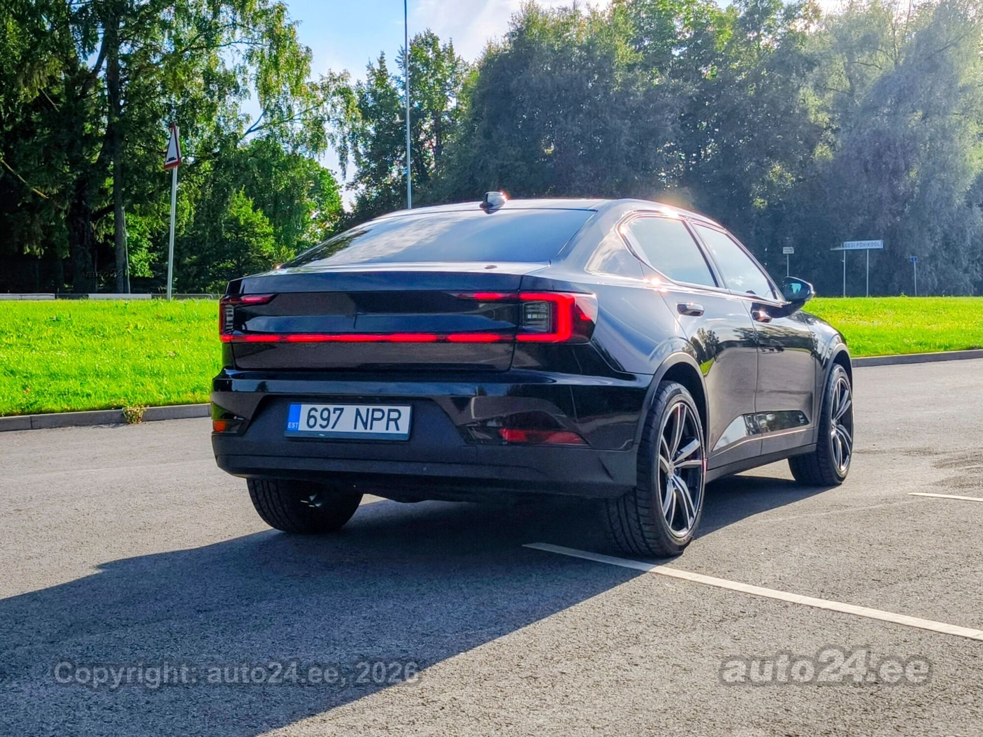 Polestar 2 +Pack 160kW 2021, kuva 7/10