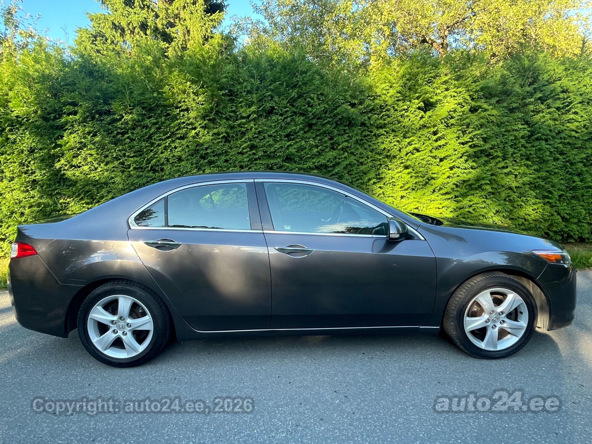 Honda Accord 2.2 110kW 2010, kuva 4/10