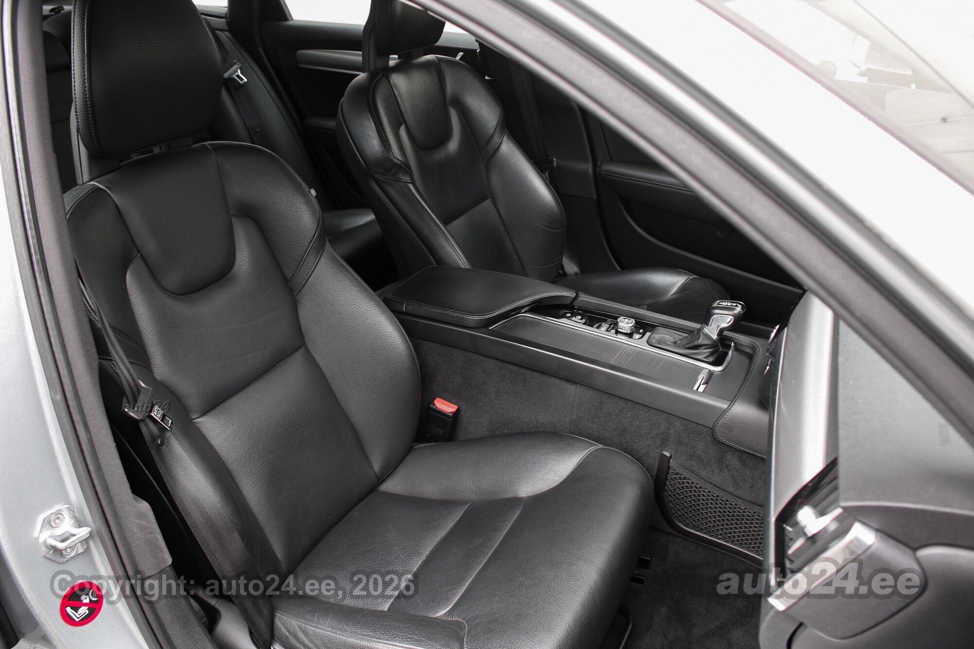 Volvo V90 - 11