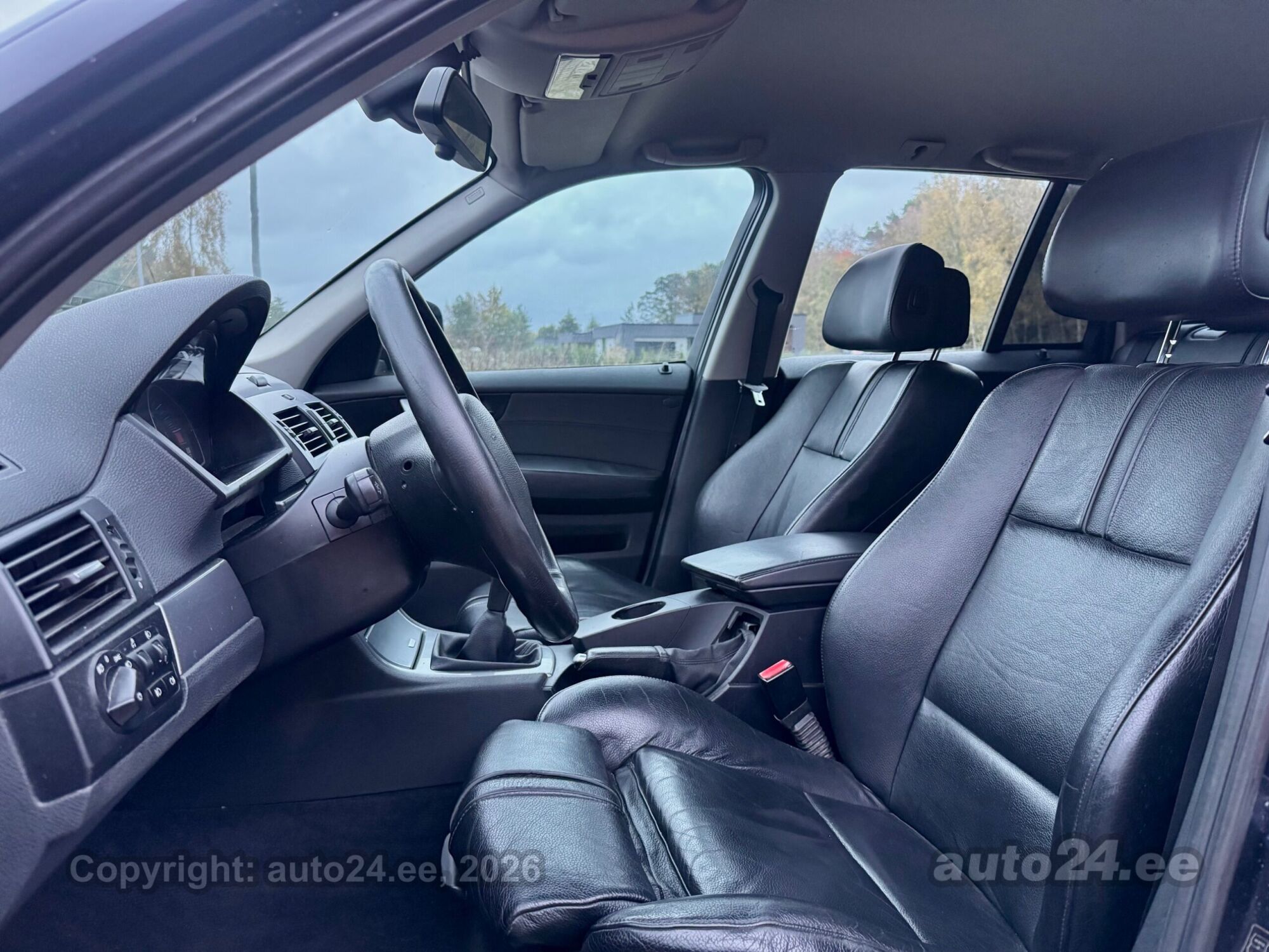 BMW X3 2009 — photo 10