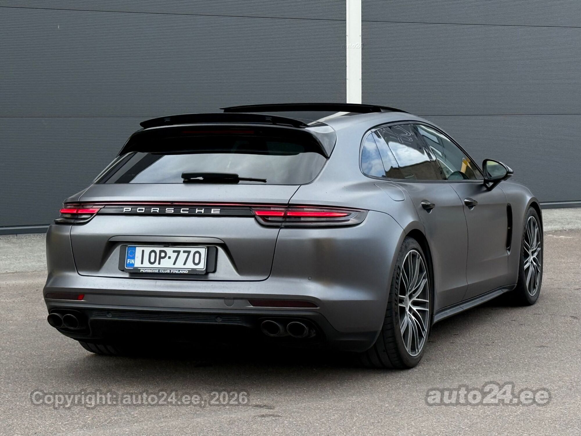 Porsche Panamera - 6