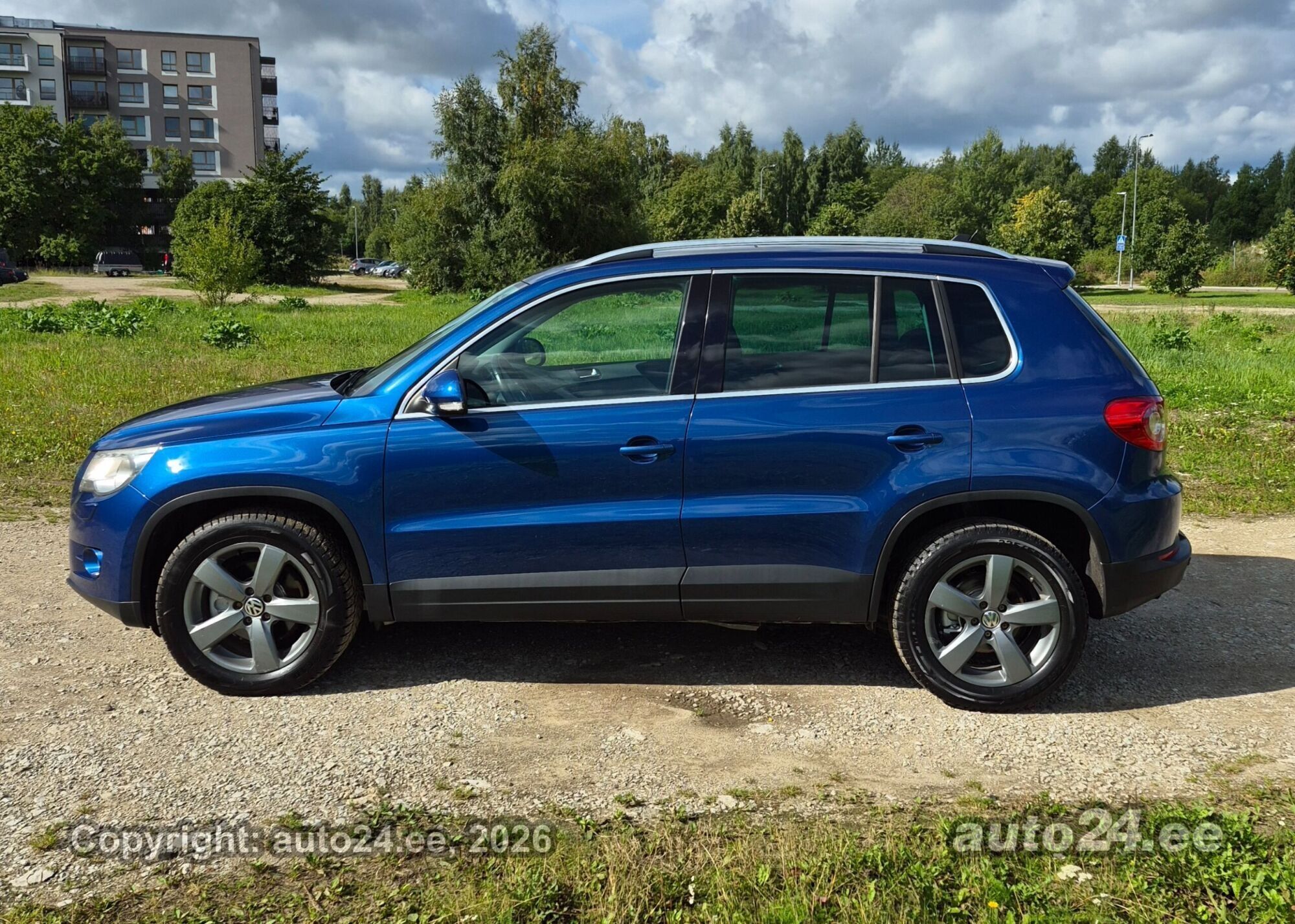 Volkswagen Tiguan 2009 — photo 5