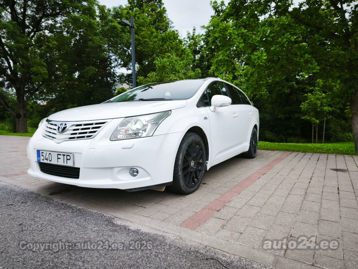 Toyota Avensis - 4