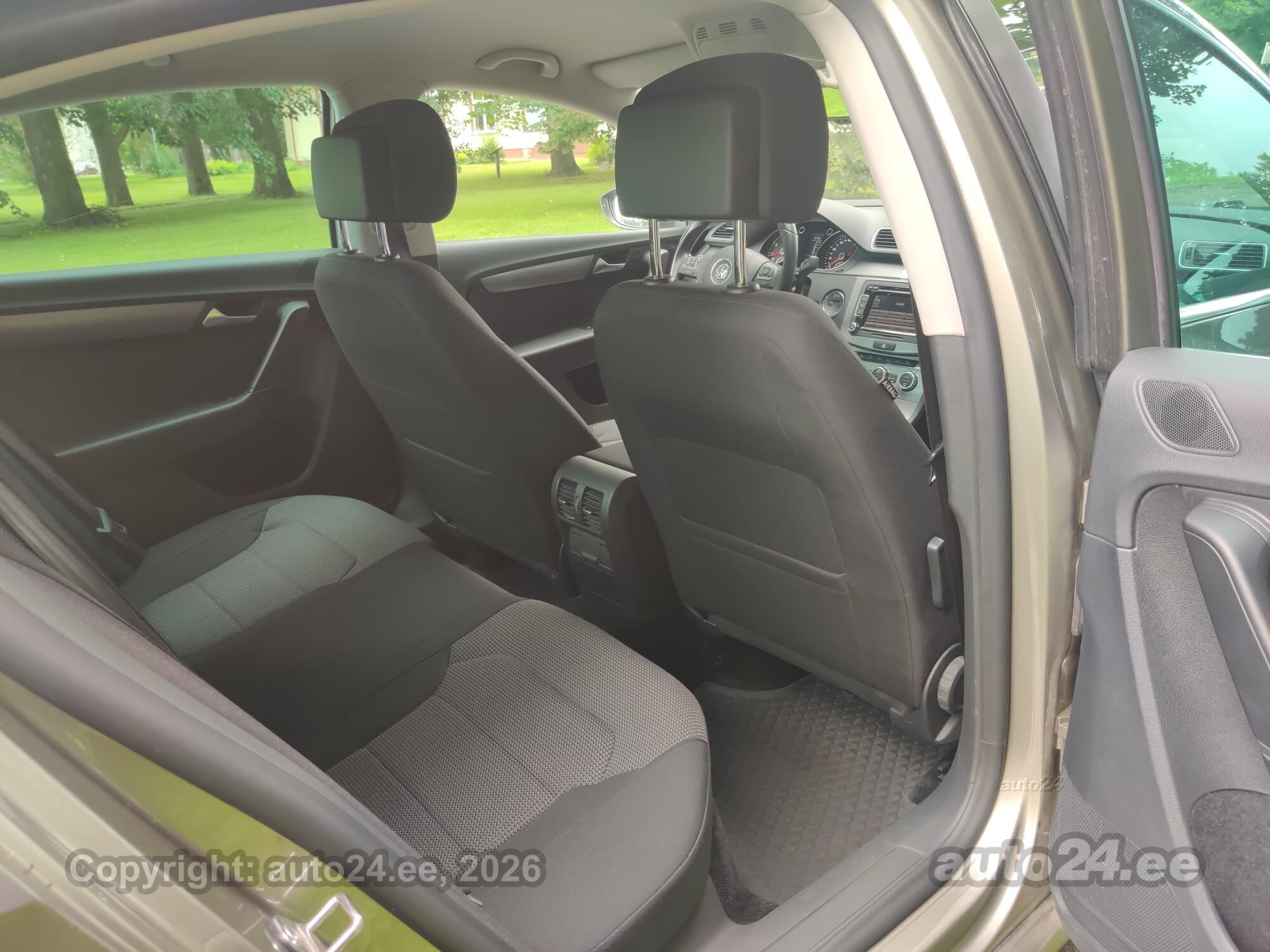 Volkswagen Passat 1.4 118kW 2014, photo 7/10