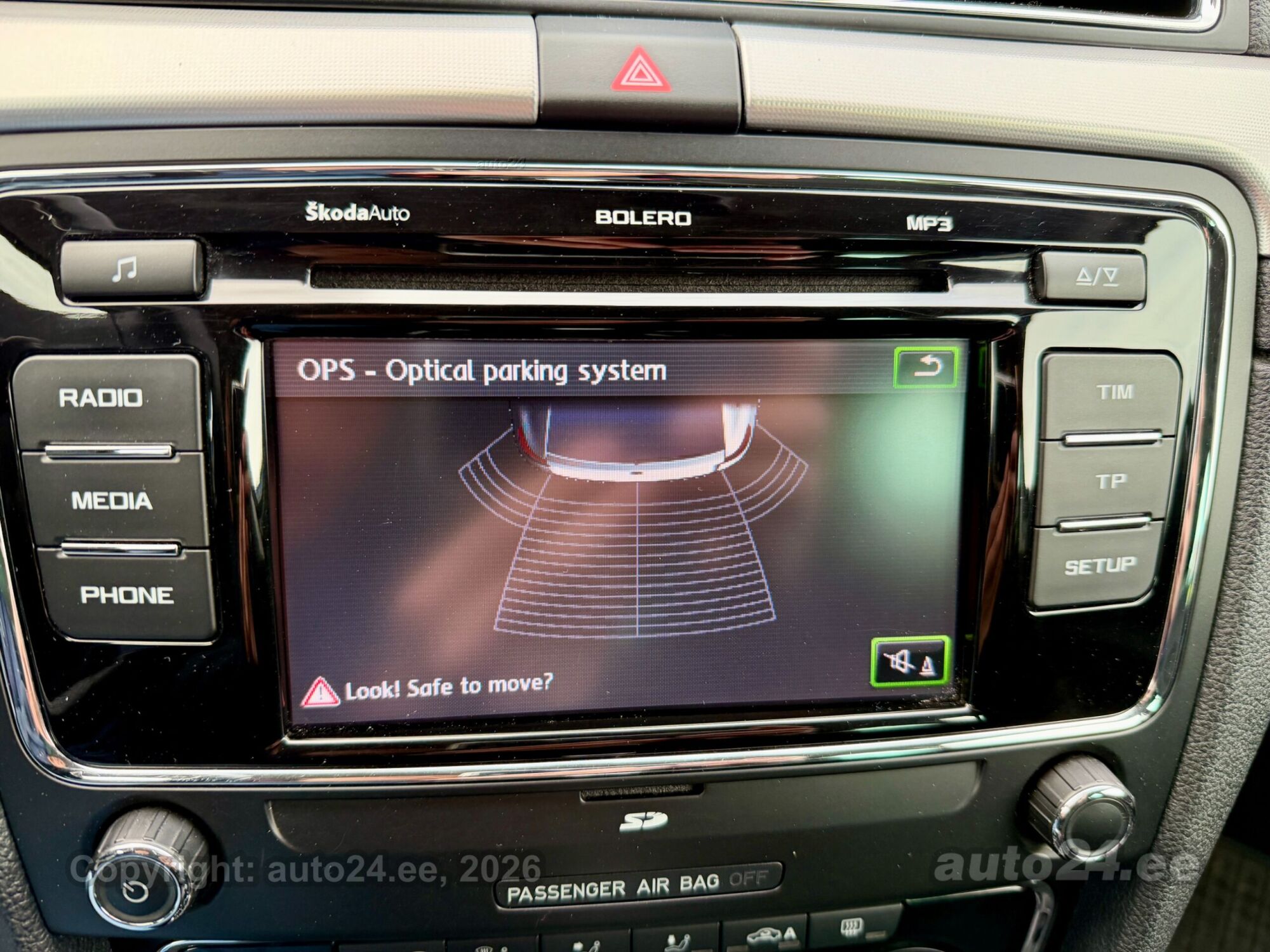 Skoda Superb 2013 — photo 22