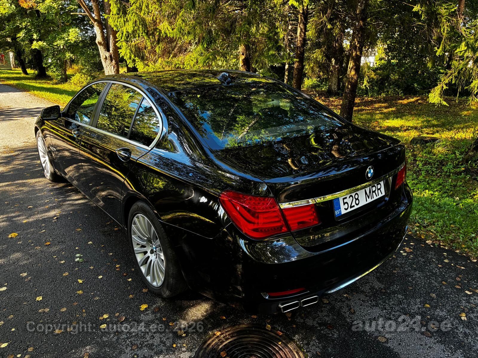 BMW 740 - 5