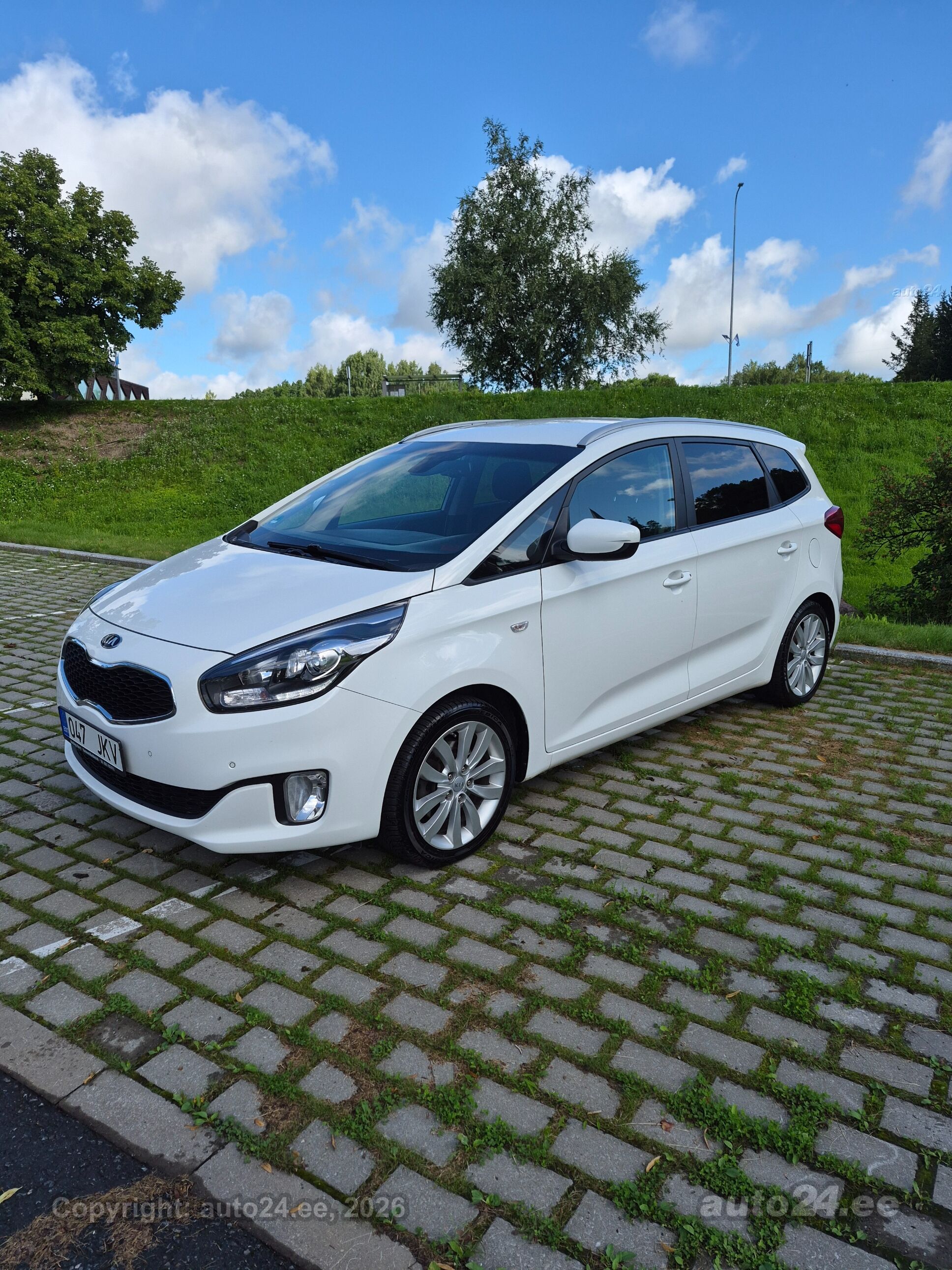 Kia Carens