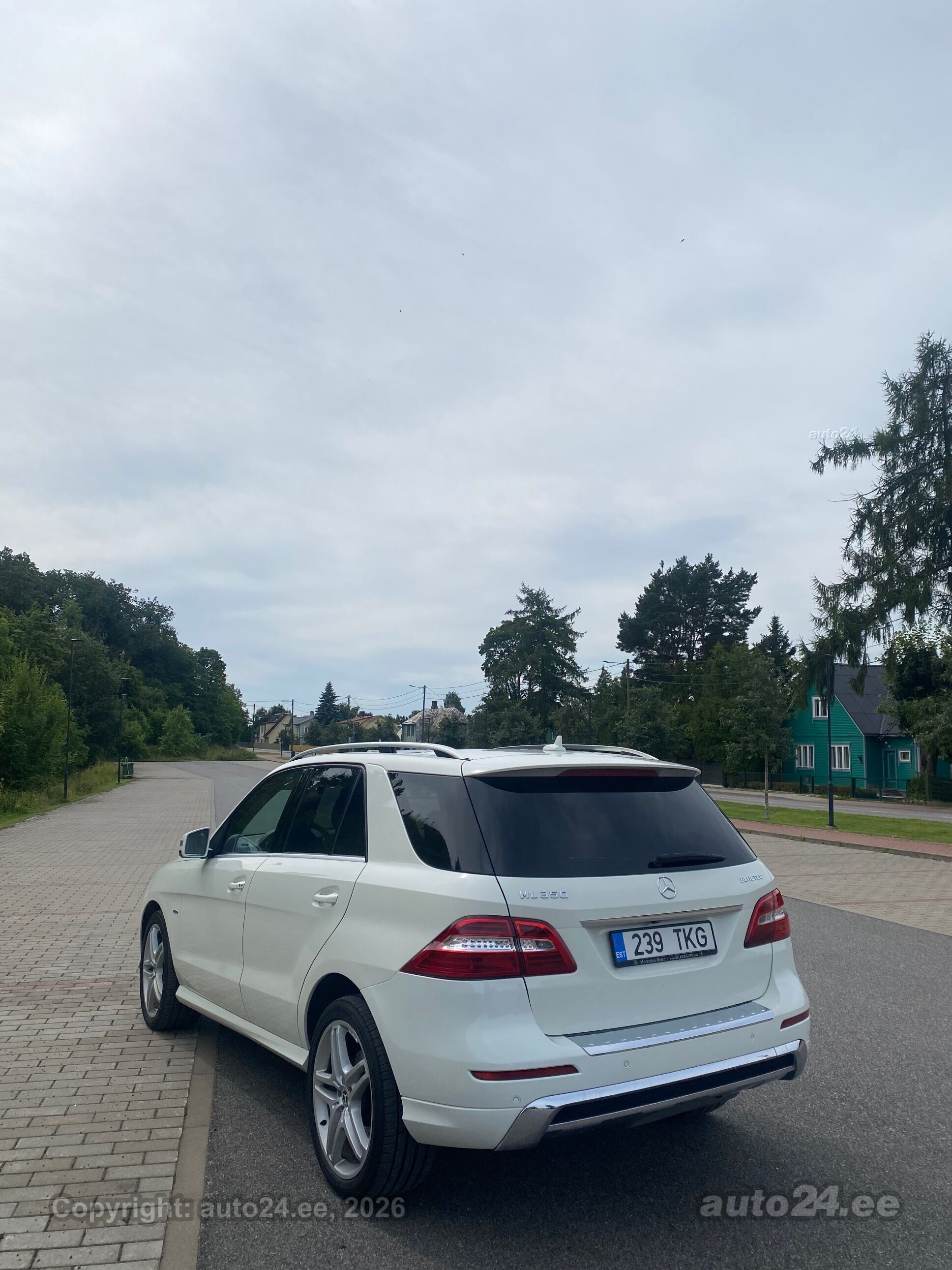 Mercedes-Benz M-sarja ML 350 3.0 190kW 2012, kuva 3/10