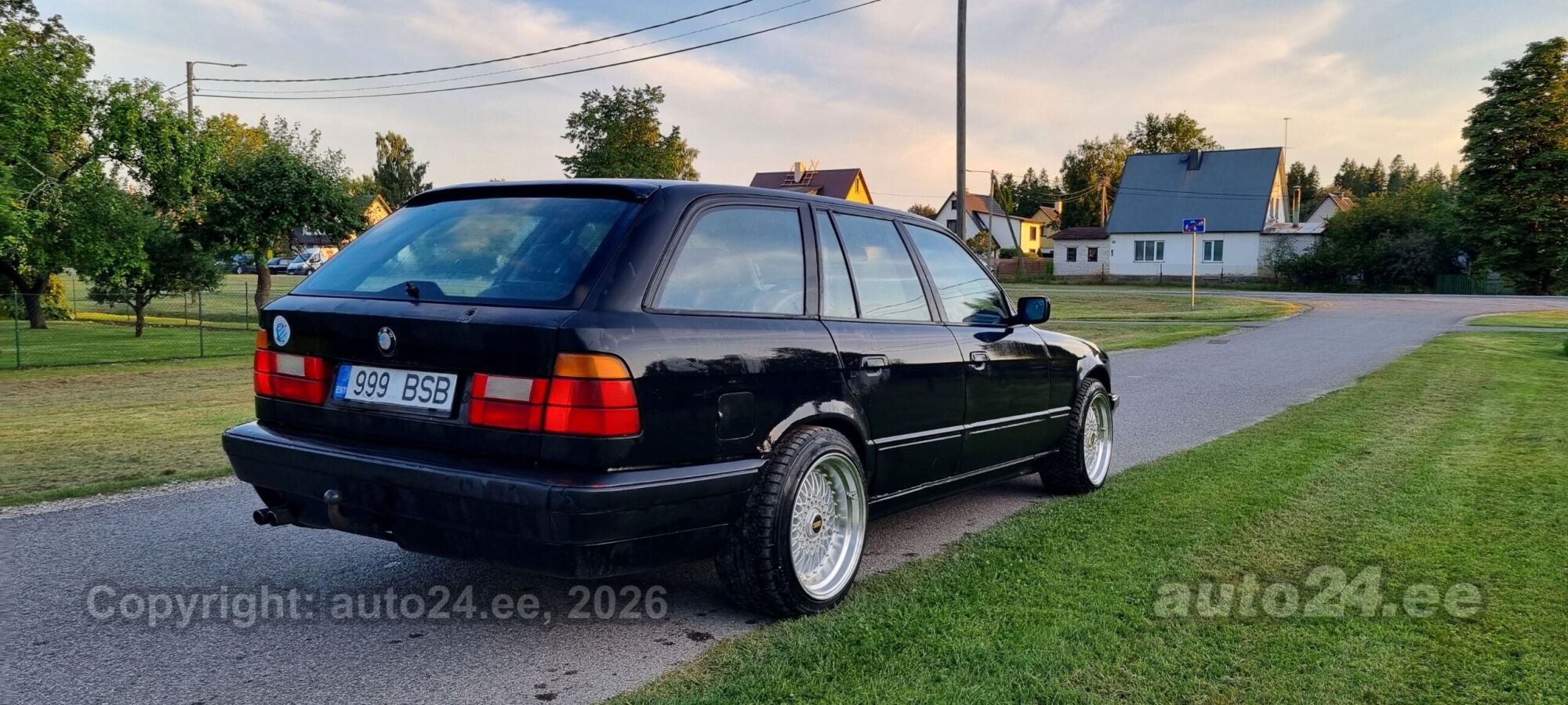 BMW 5-sarja 525 IX 2.5 141kW 1993, kuva 2/8