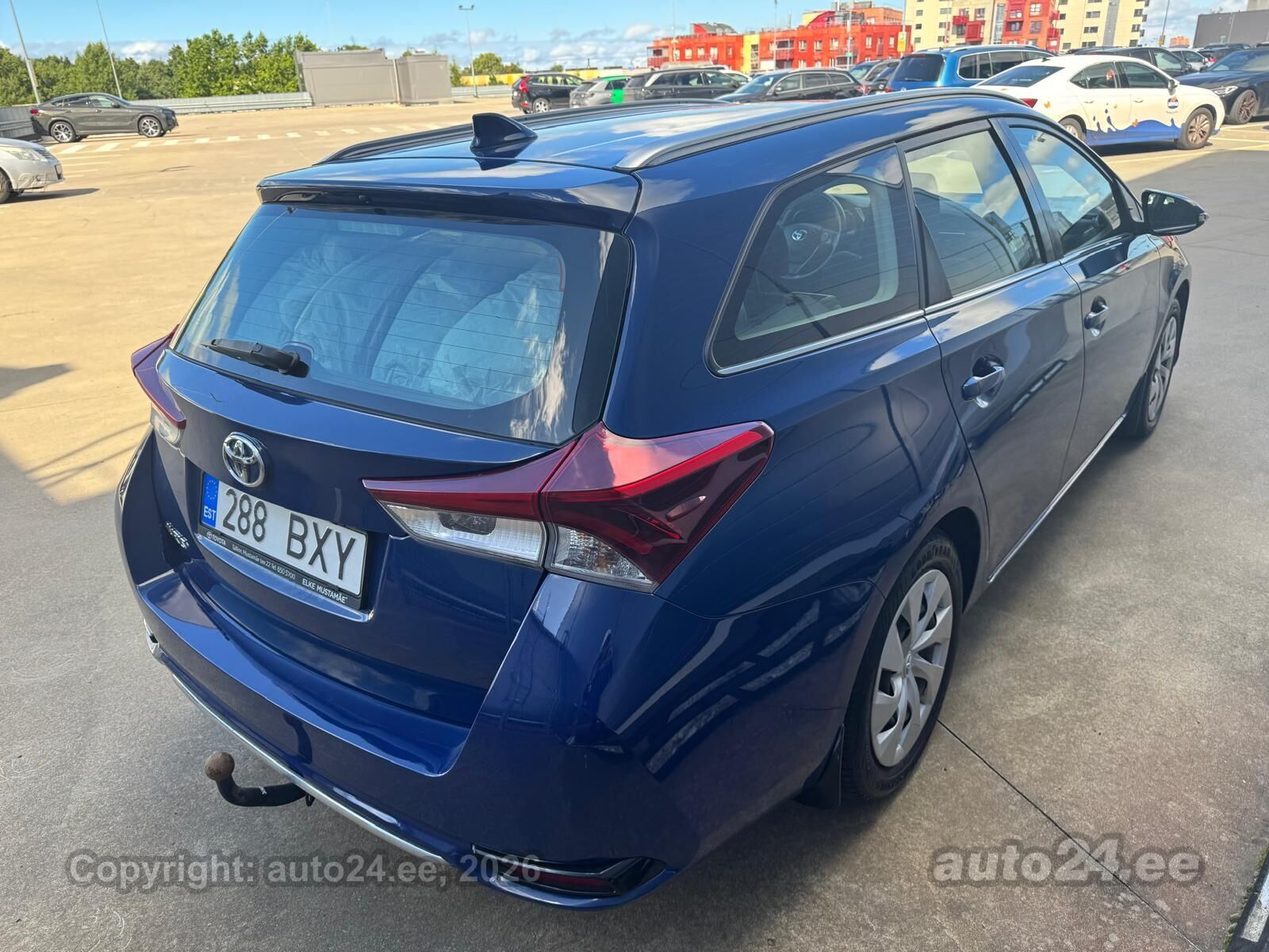 Toyota Auris Touring Sports 1.6 97kW 2018, photo 4/10