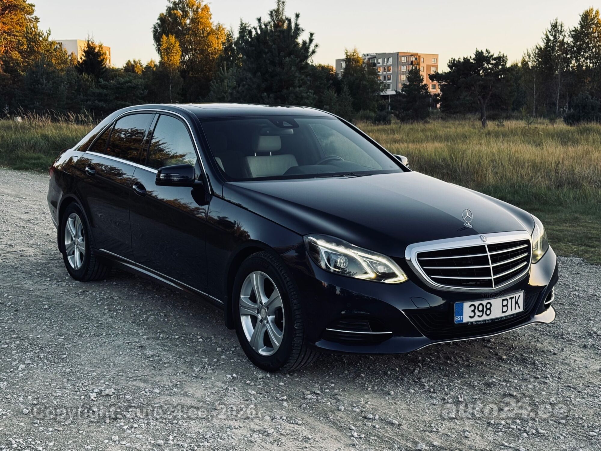 Mercedes-Benz E 220 - 2