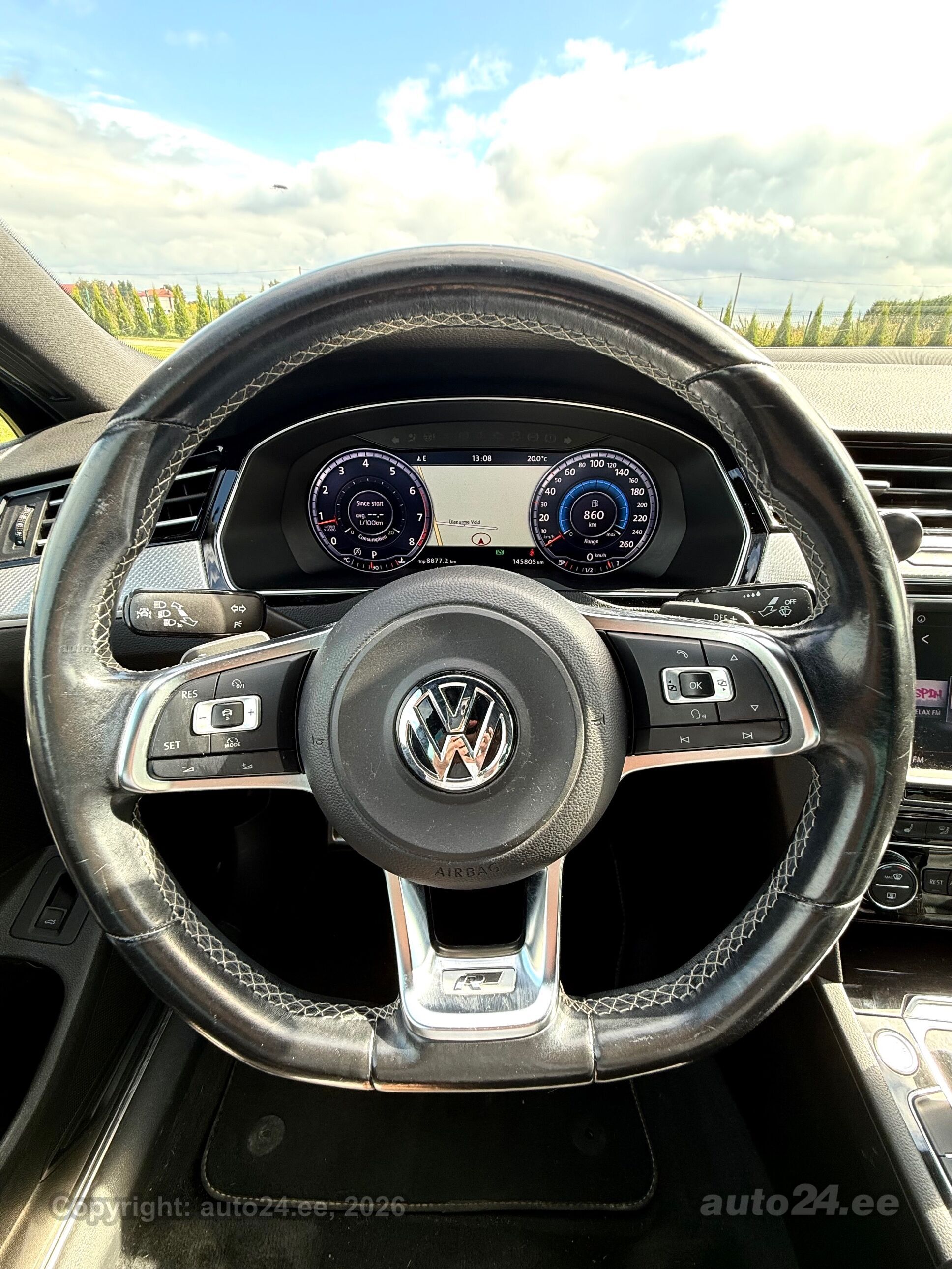 Volkswagen Passat - 9