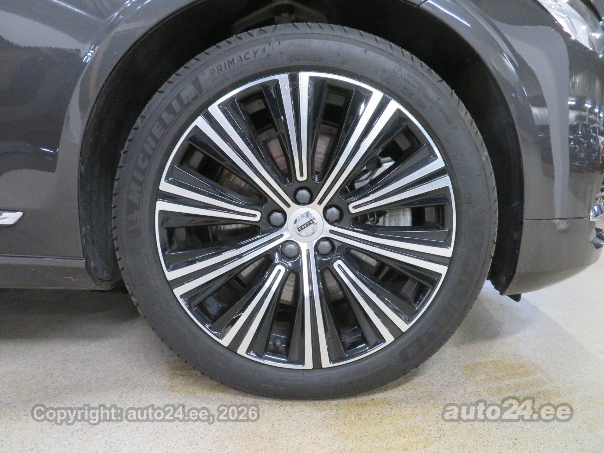 Volvo S90 - 10