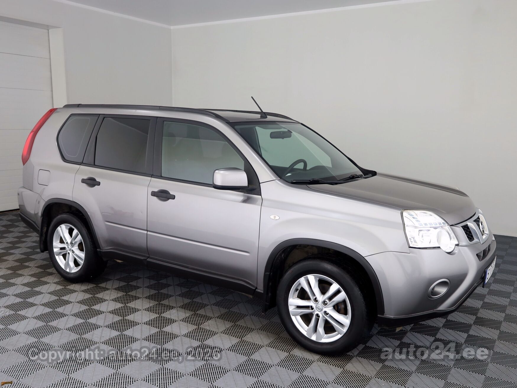 Nissan X-Trail 2011 — vehicle for AFU Ukraine