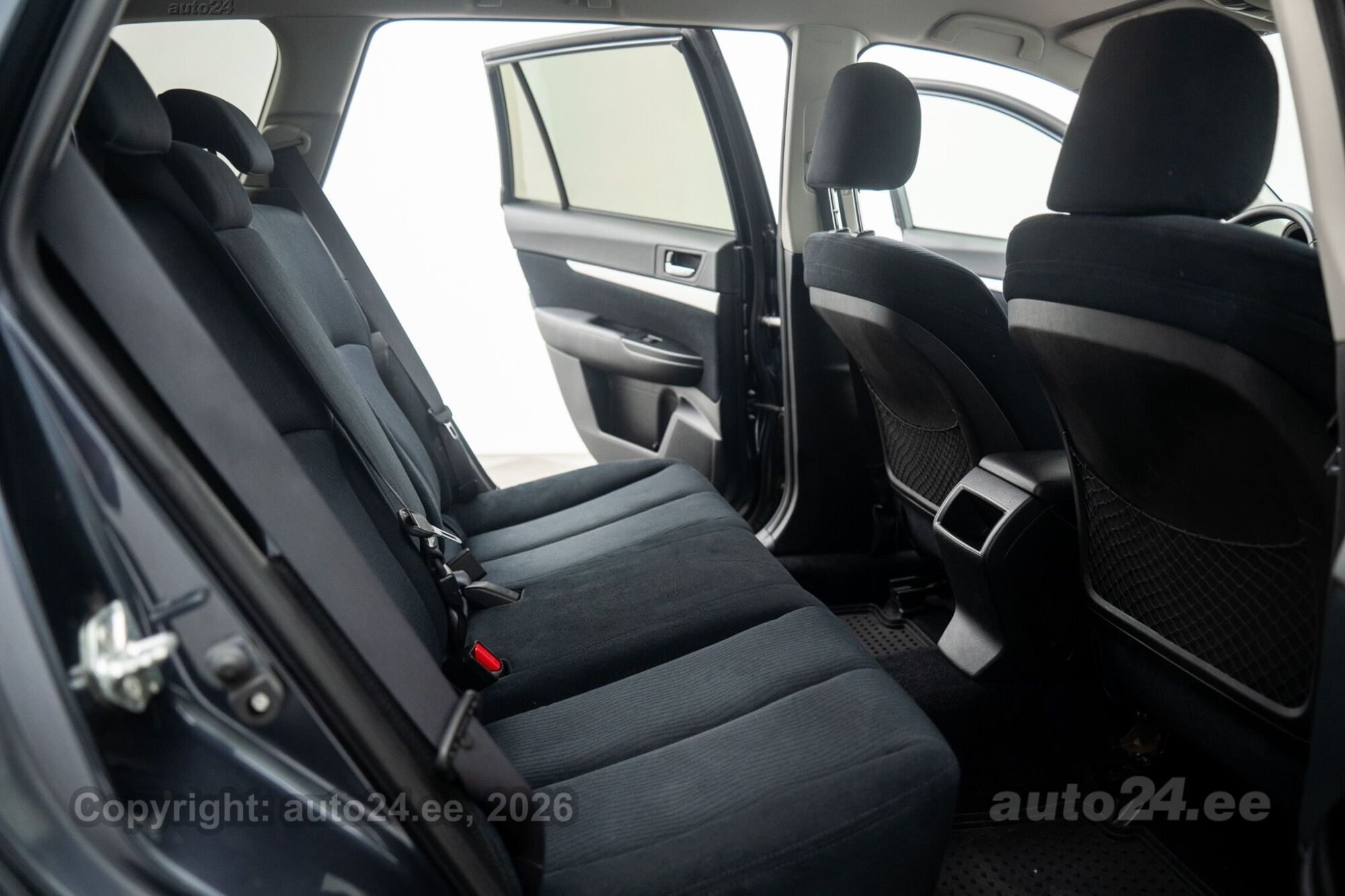 Subaru Outback - 11