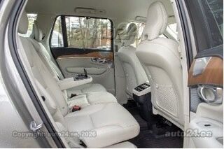 Volvo XC90 - 2