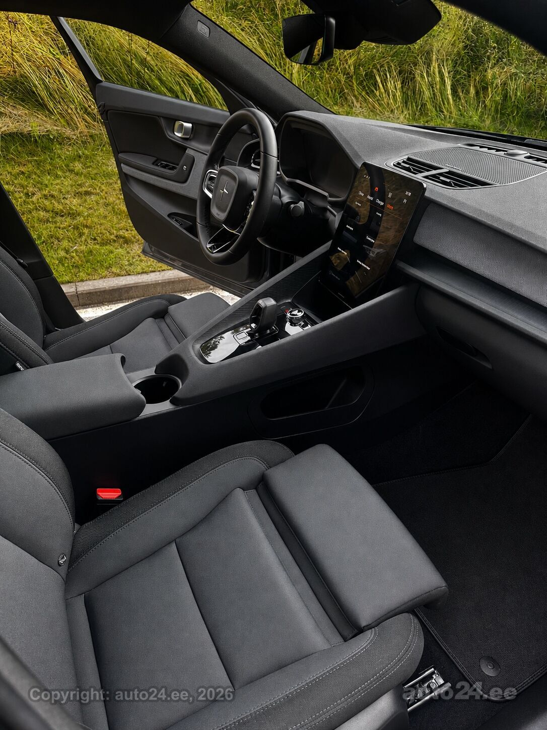 Polestar 2 2021, kuva 7/10