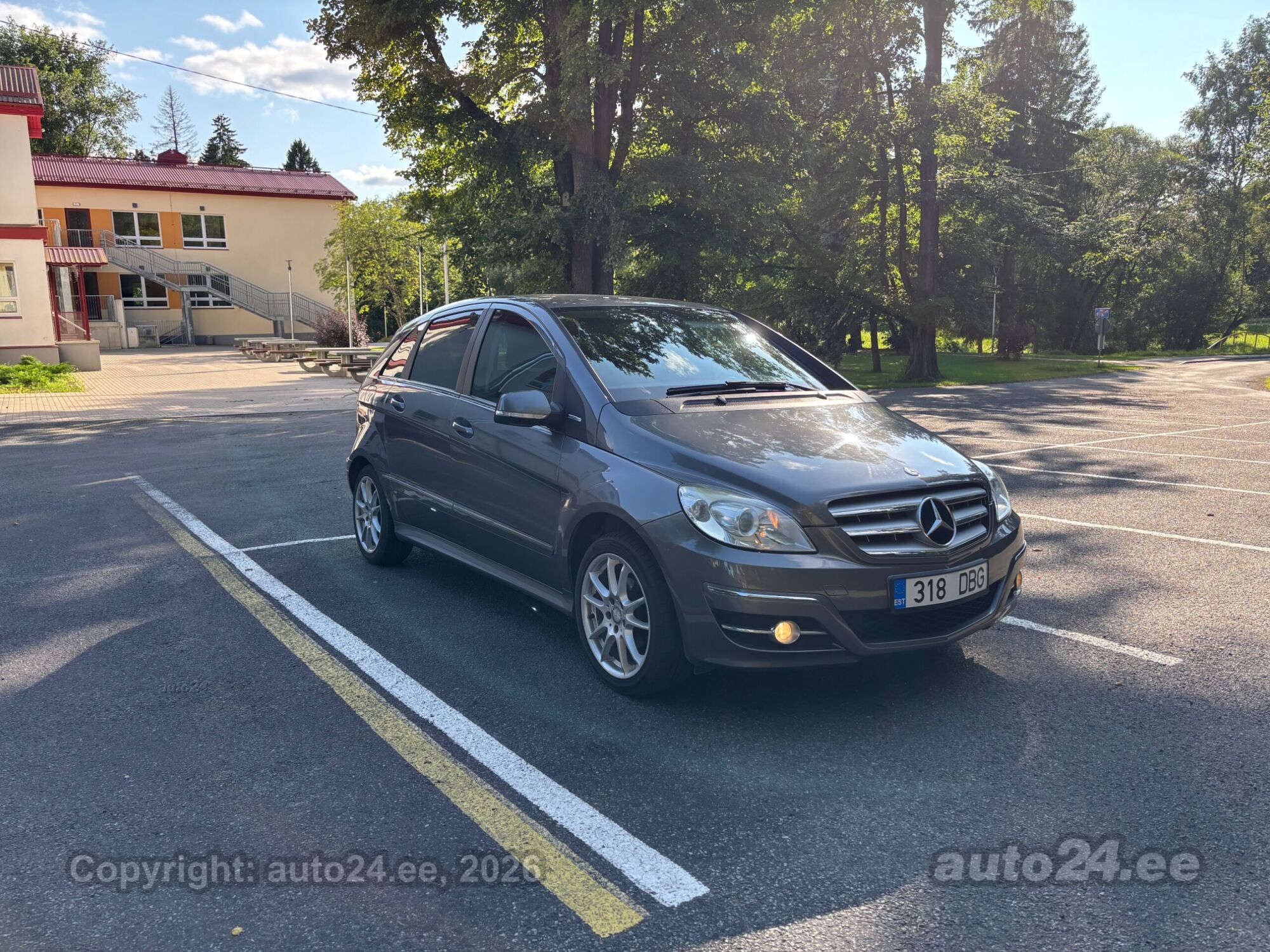 Mercedes-Benz B-sarja B 180 1.7 85kW 2009, kuva 4/10