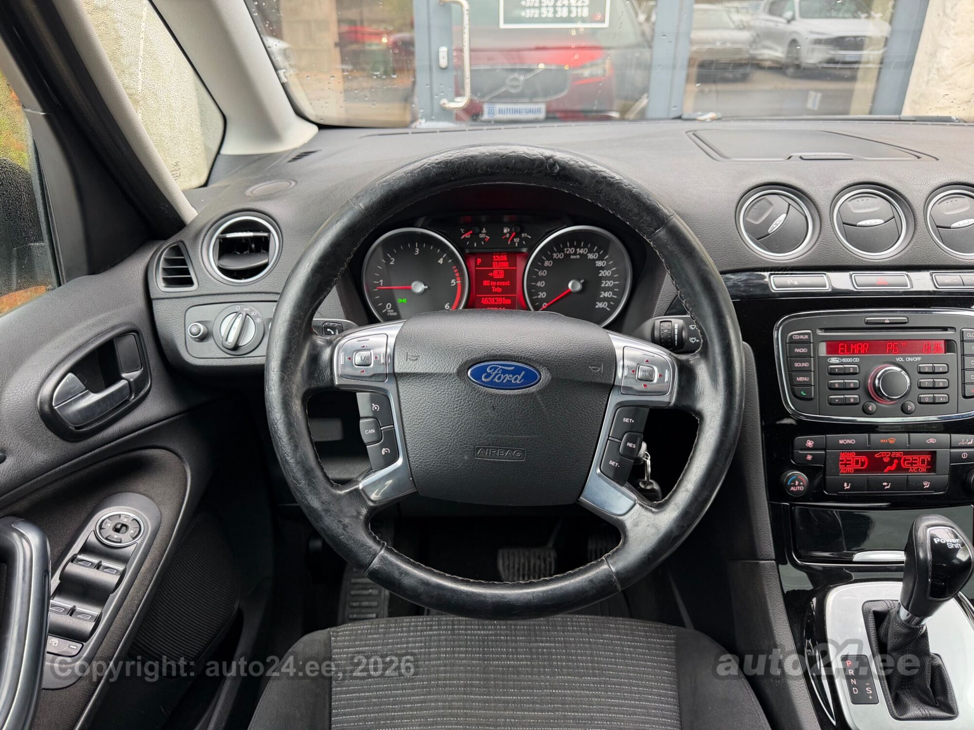 Ford Galaxy 2012 — photo 6