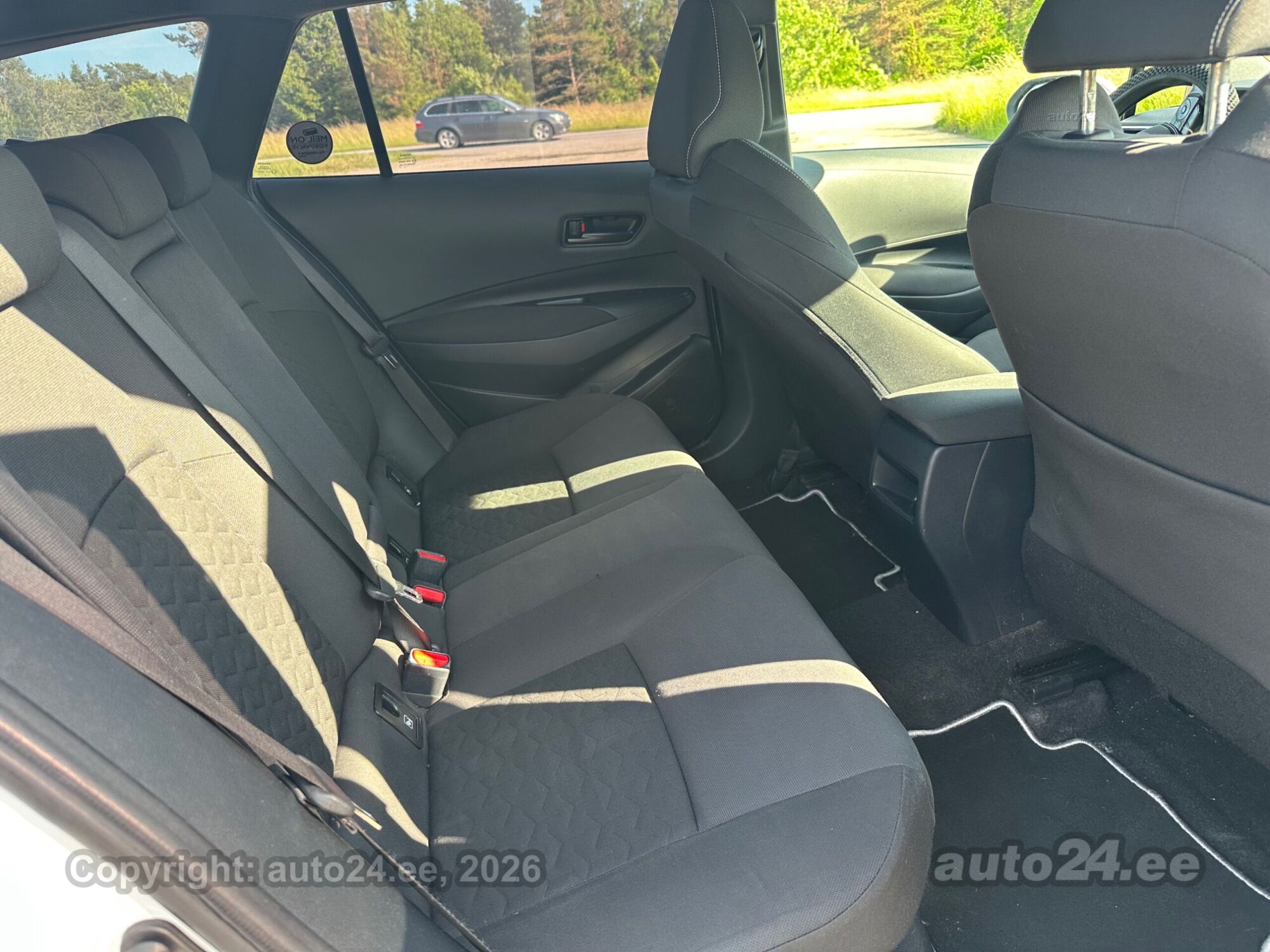 Toyota Corolla 1.8 72kW 2019, photo 7/10