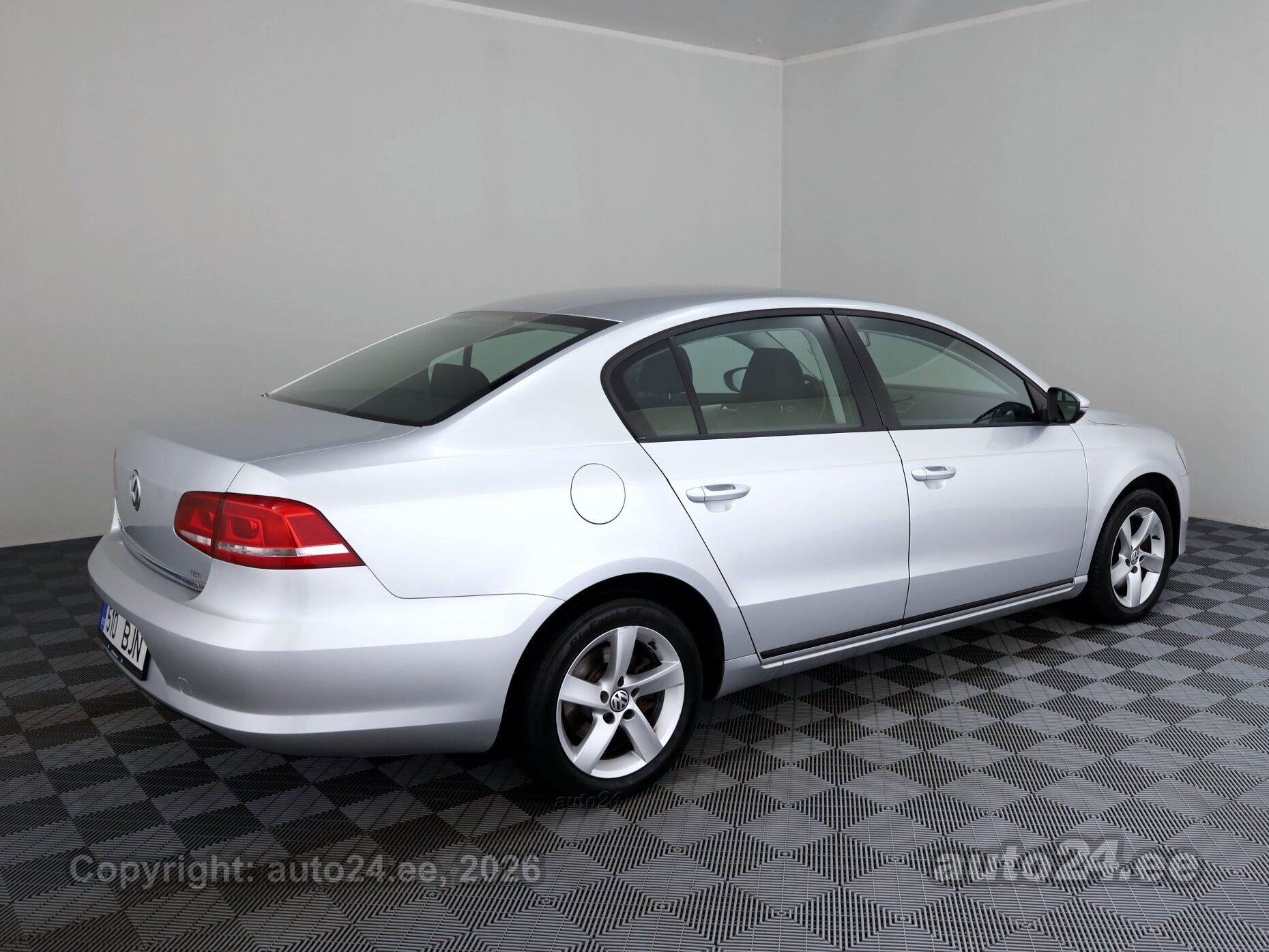 Volkswagen Passat - 3