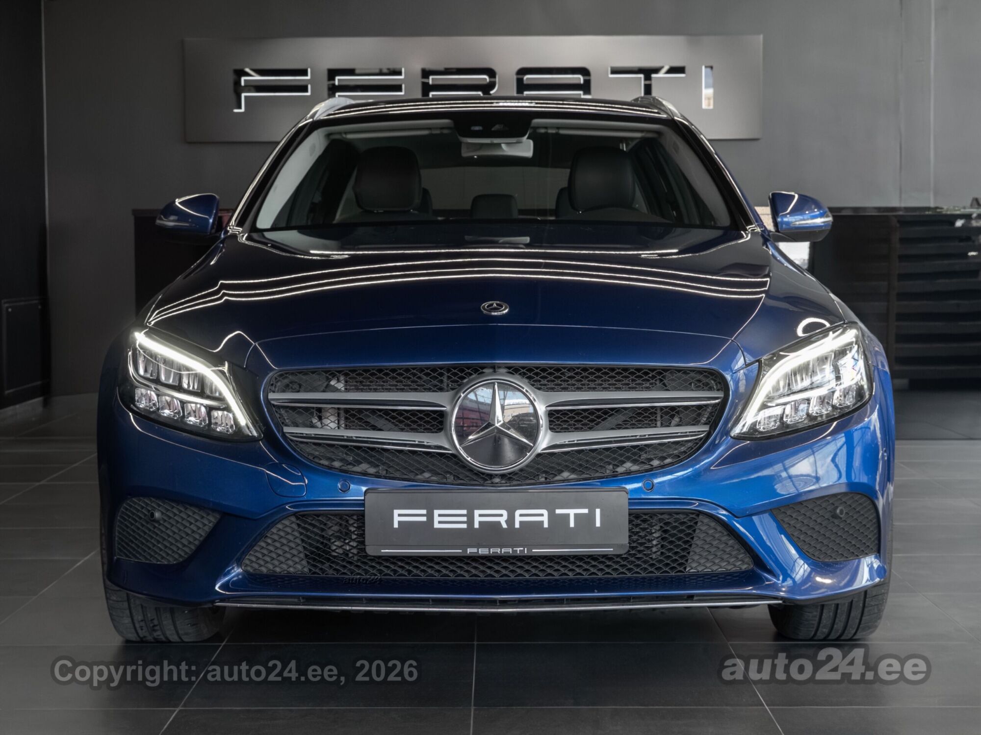 Mercedes-Benz C 300 - 2