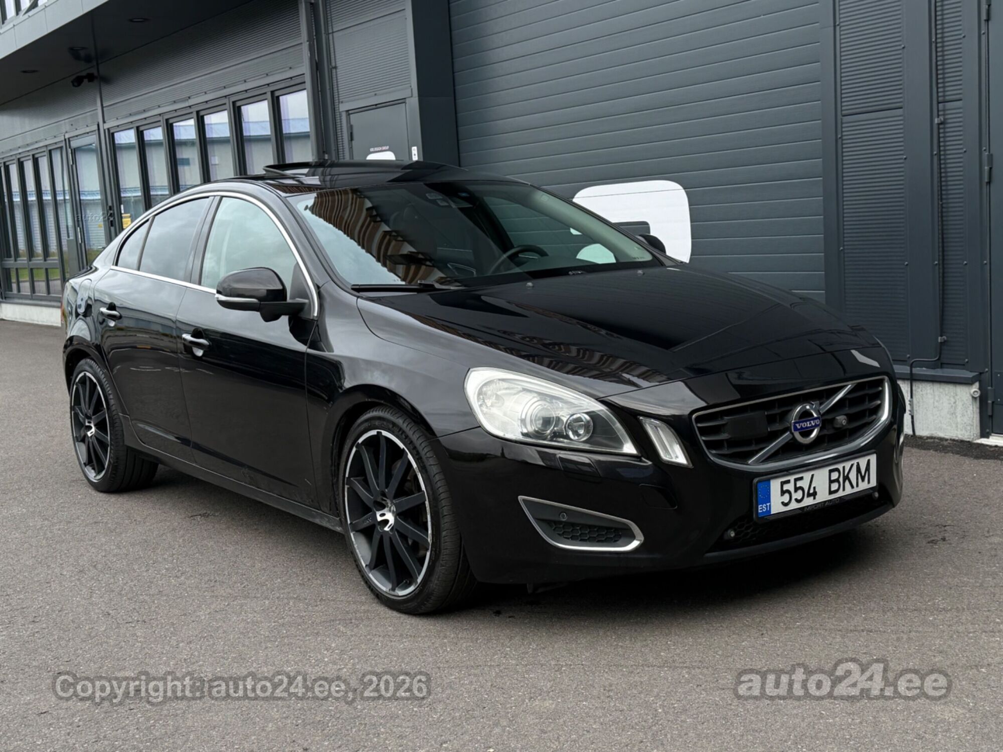 Volvo S60 - 1