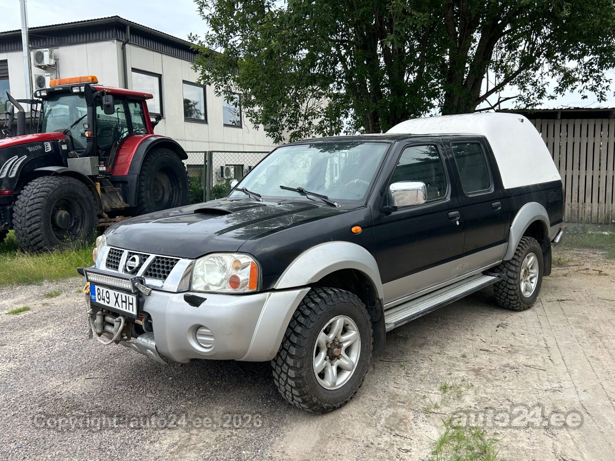 Nissan NP300