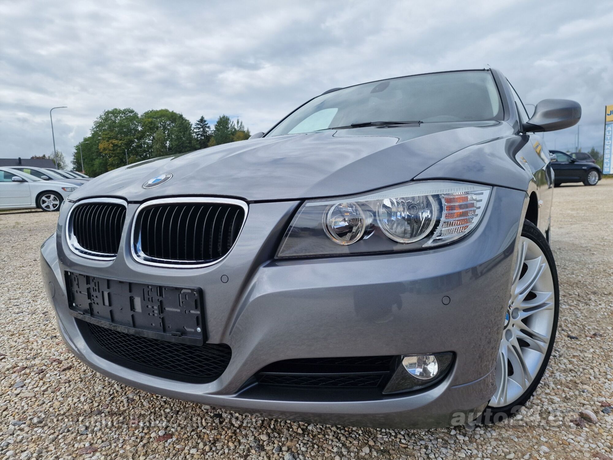 BMW 320 - 2