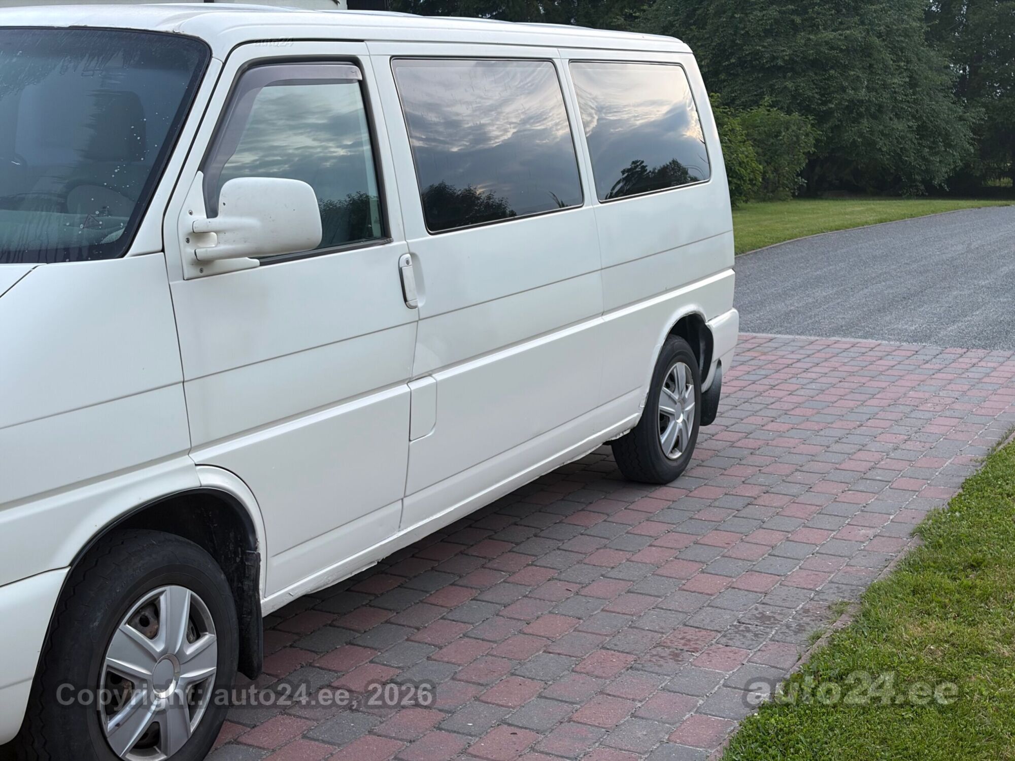 Volkswagen Transporter SYNCRO 2.5 75kW 2002, kuva 6/10