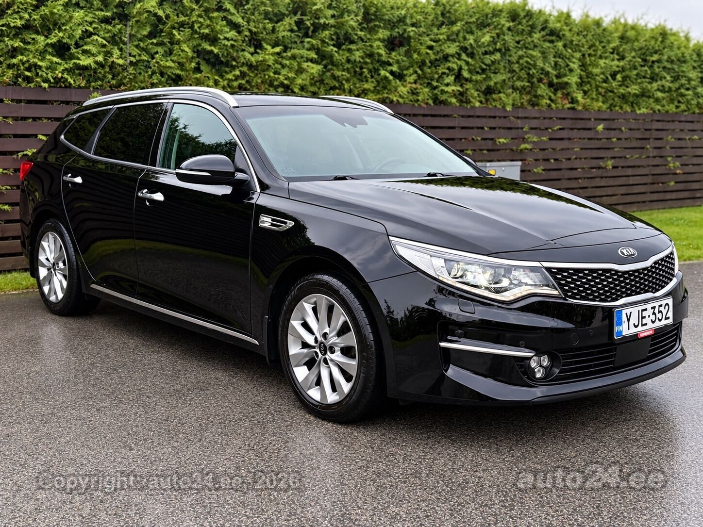 KIA Optima - 1