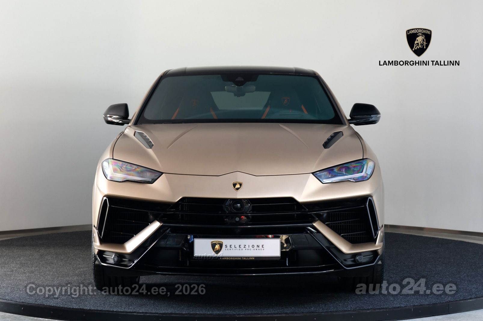 Lamborghini Urus - 3