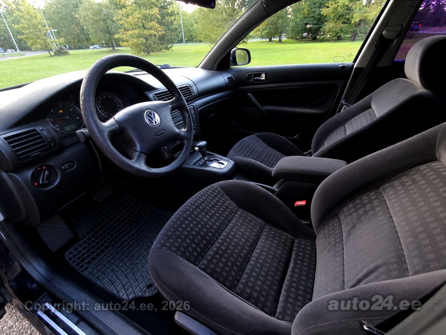 Volkswagen Passat - 5