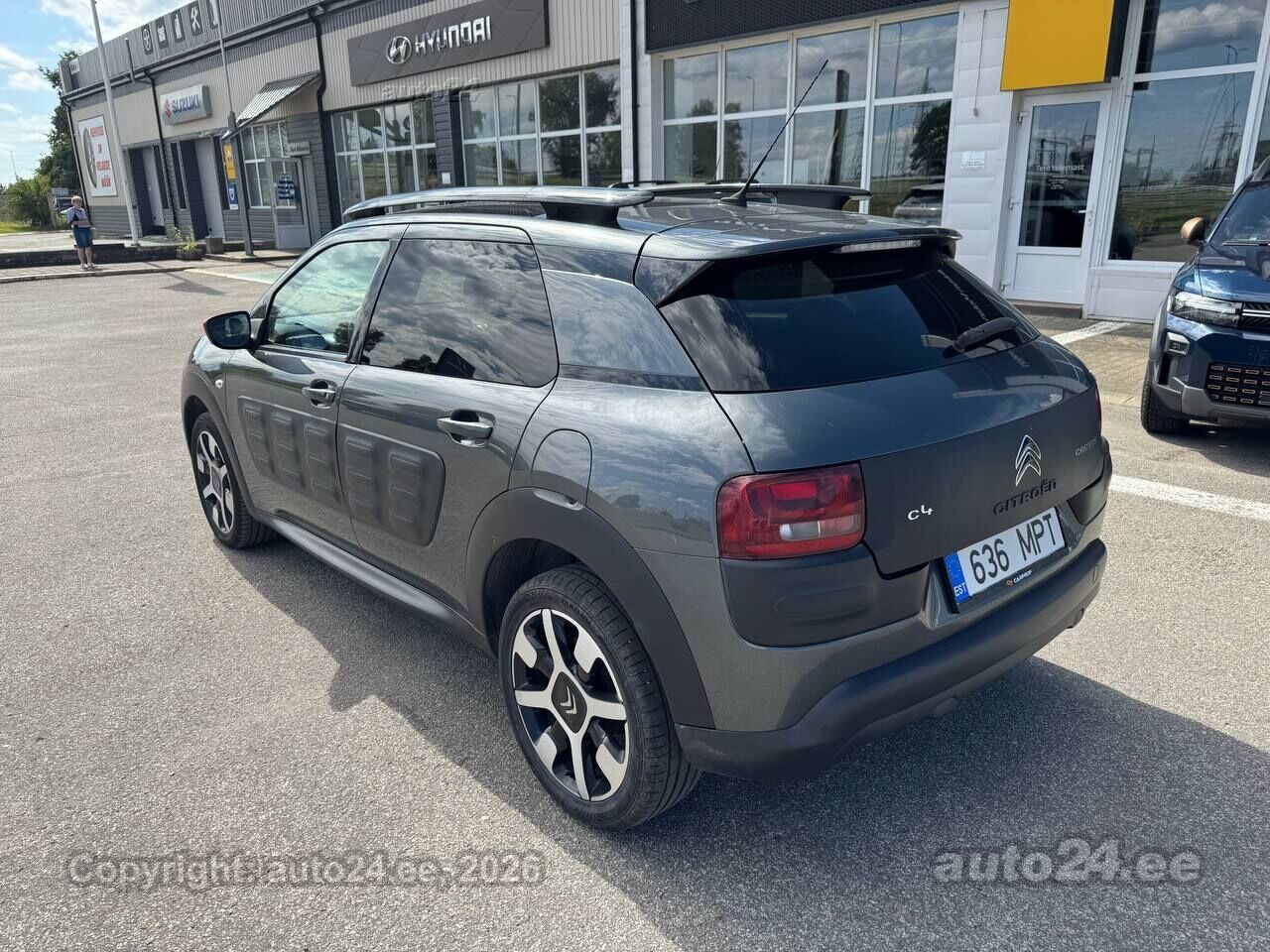 Citroen C4 Cactus 1.2 60kW 2016, photo 3/10