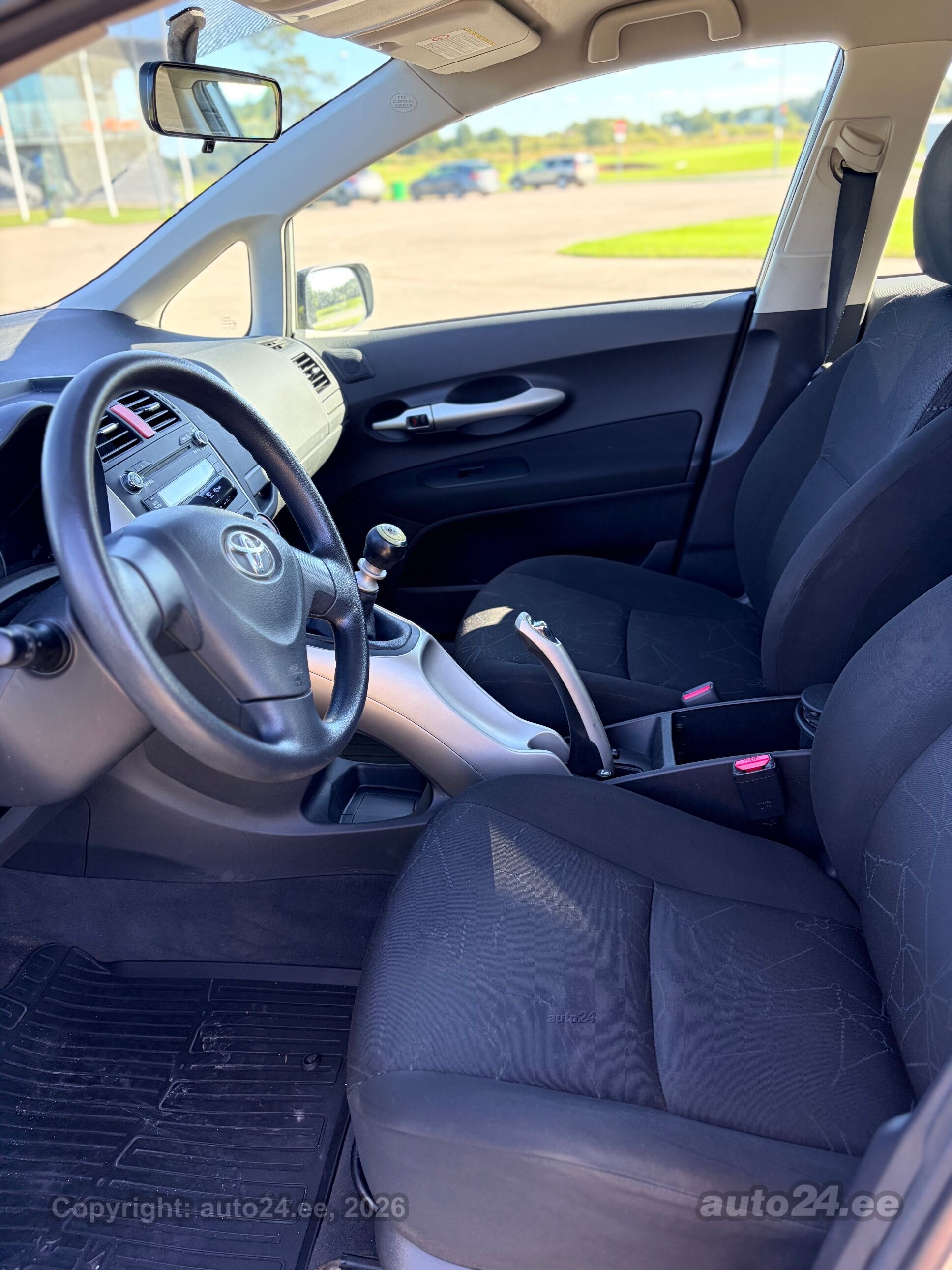 Toyota Auris - 8