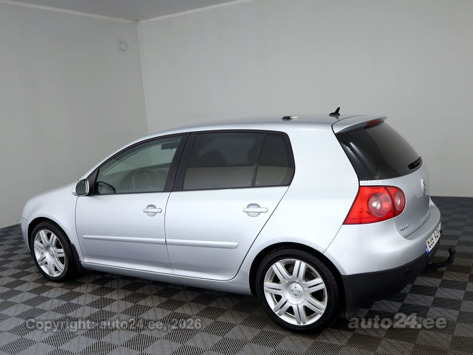 Volkswagen Golf 2005, kuva 4/7