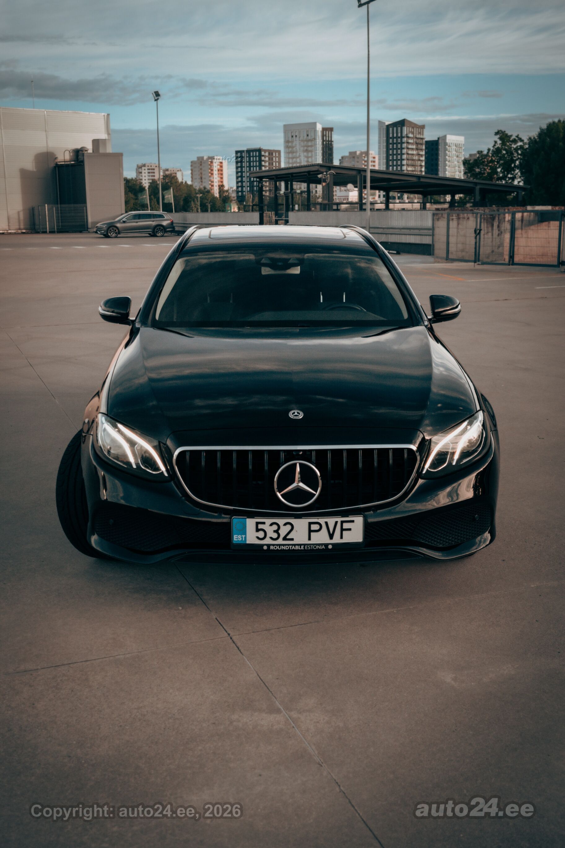 Mercedes-Benz E 300 2019