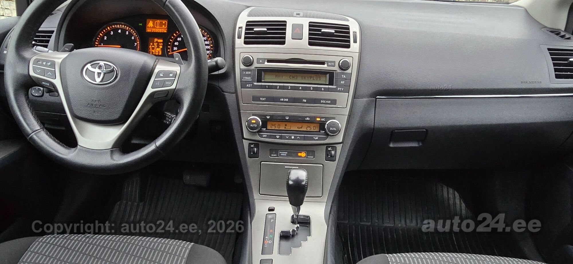 Toyota Avensis 1.8 108kW 2011, kuva 7/10