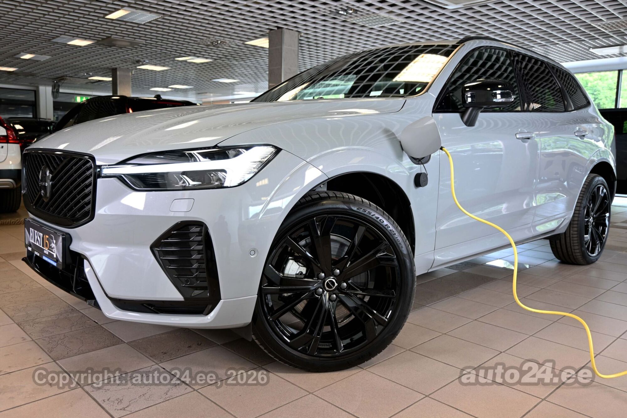 Volvo XC60 2025, kuva 4/10