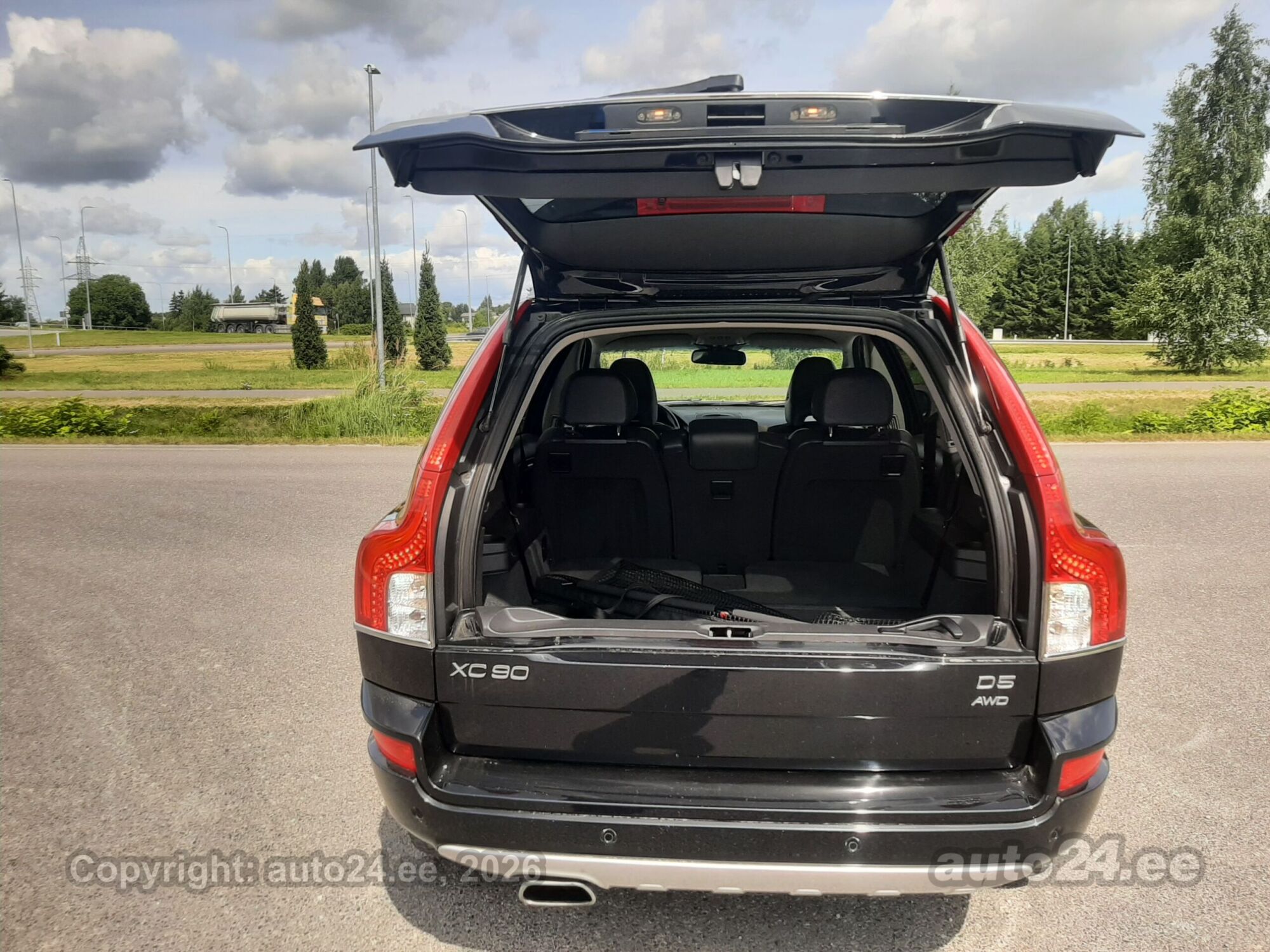 Volvo XC90 2.4 147kW 2012, photo 6/10