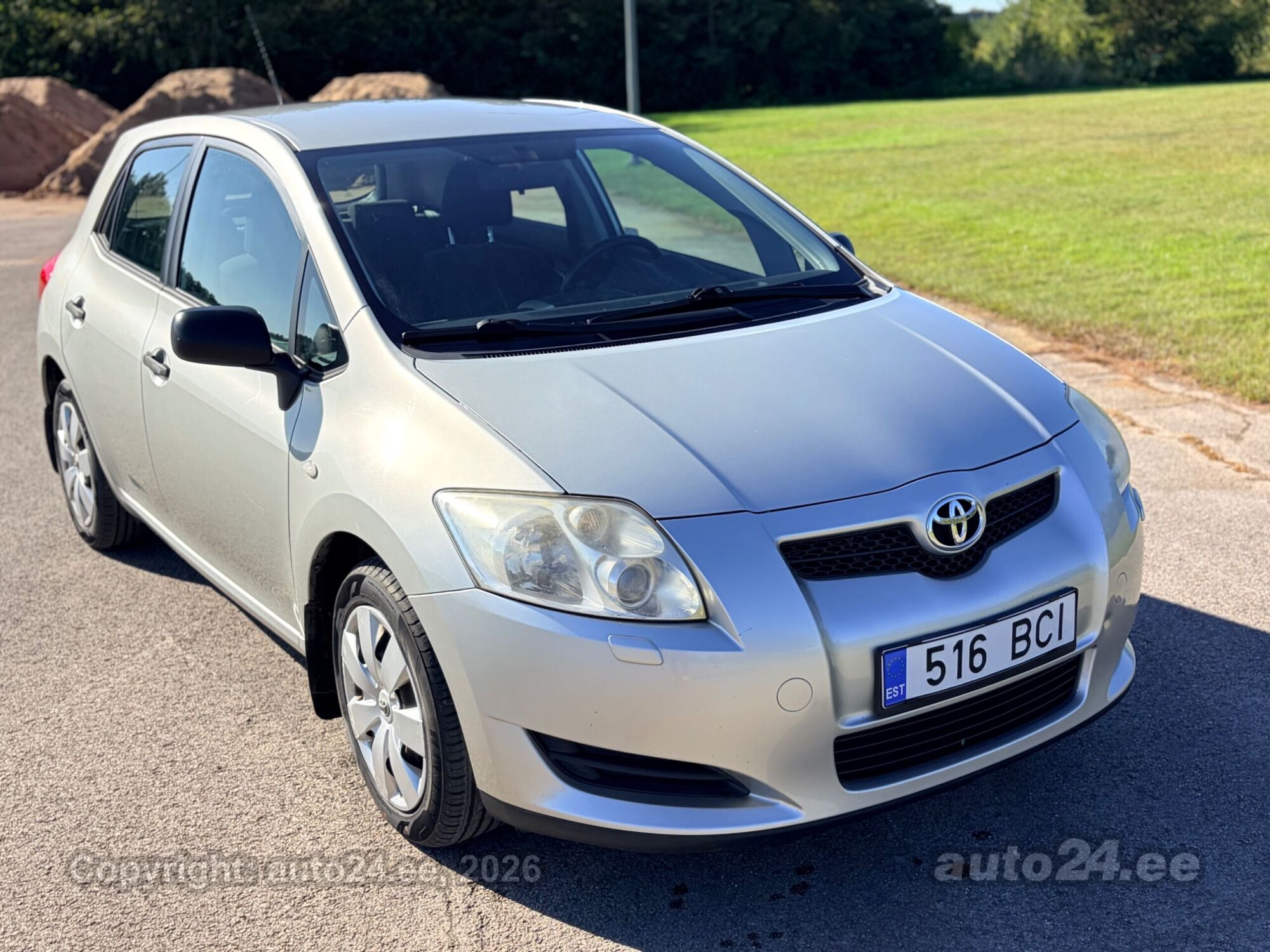 Toyota Auris - 1