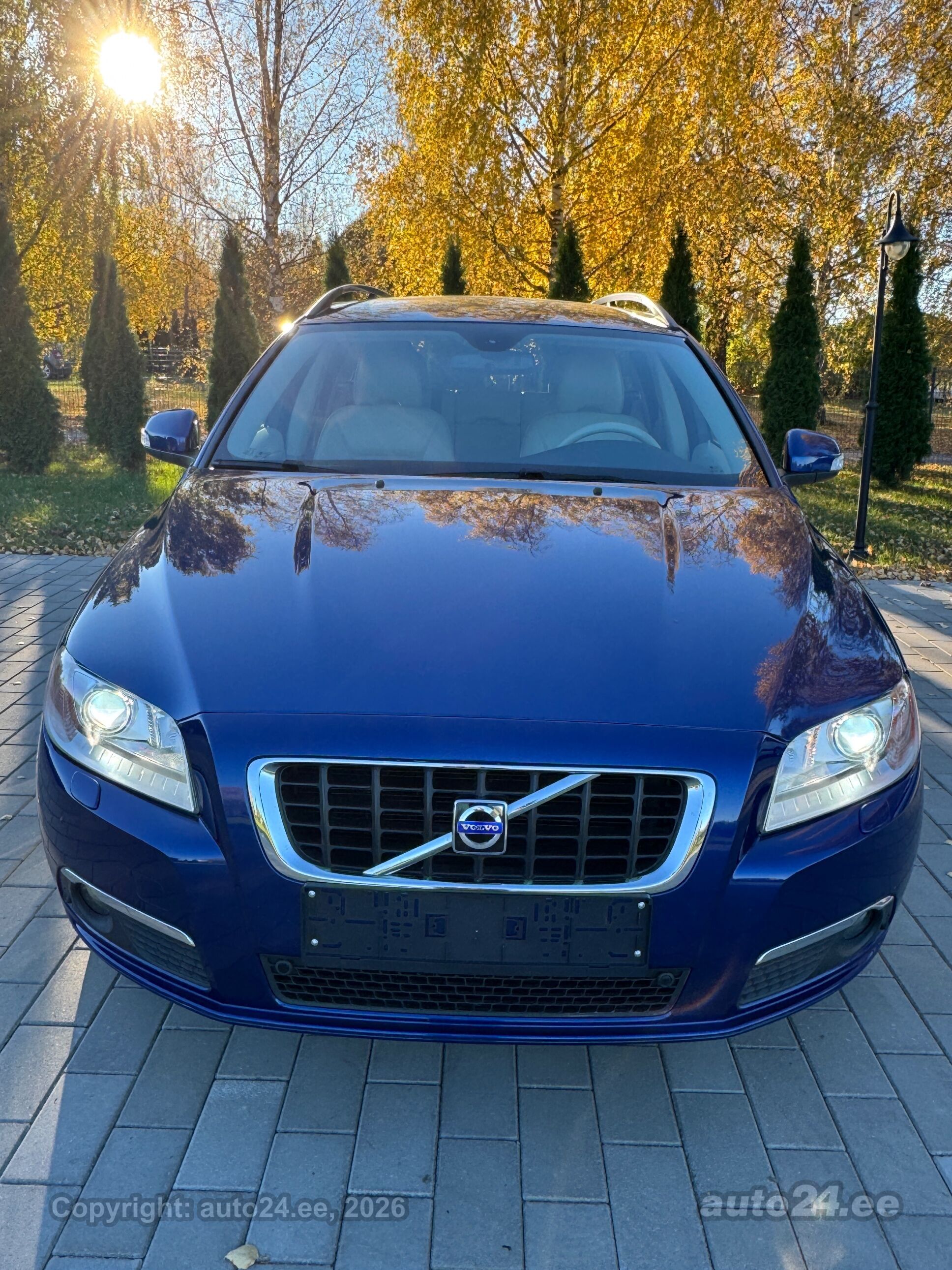 Volvo V70 2008 — photo 12